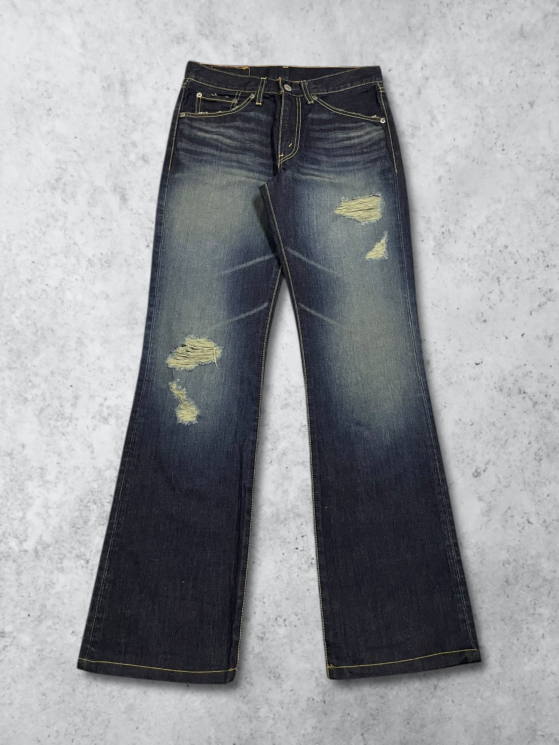 Levi's Vintage Y2K Levi’s Distressed Dark Blue Washed Bootcut Jeans Size US 29 - 5 Thumbnail
