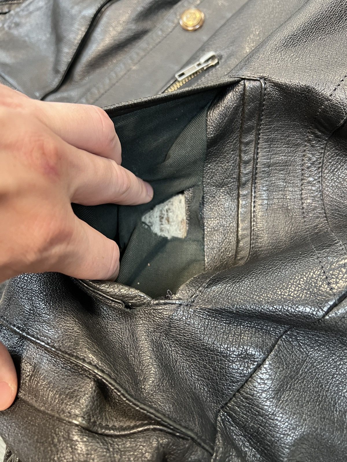 Leather True Vintage 80s Distressed Black Leather Bomber Jacket Size US XXL / EU 58 / 5 - 6 Thumbnail