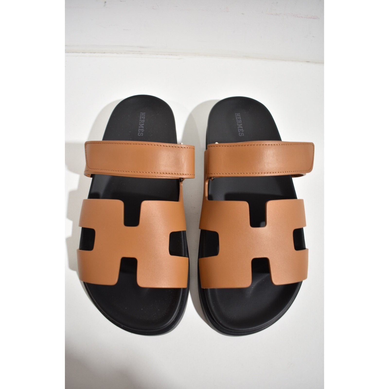 Hermes Hermes Chypre Sandal Natural Brown Leather Black Strap Size US 9.5 / IT 39.5 - 7 Thumbnail