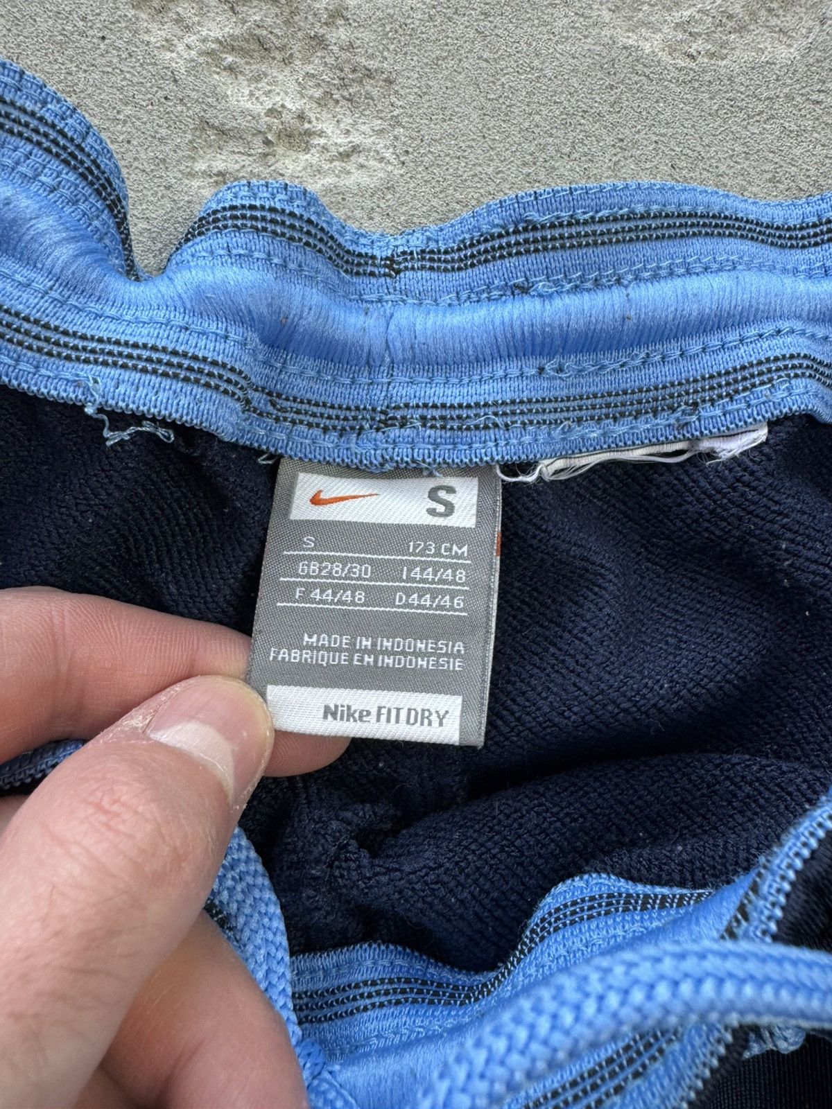 Nike × Vintage Nike vintage navy shorts track pant small swoosh Y2K Size US 30 / EU 46 - 3 Thumbnail