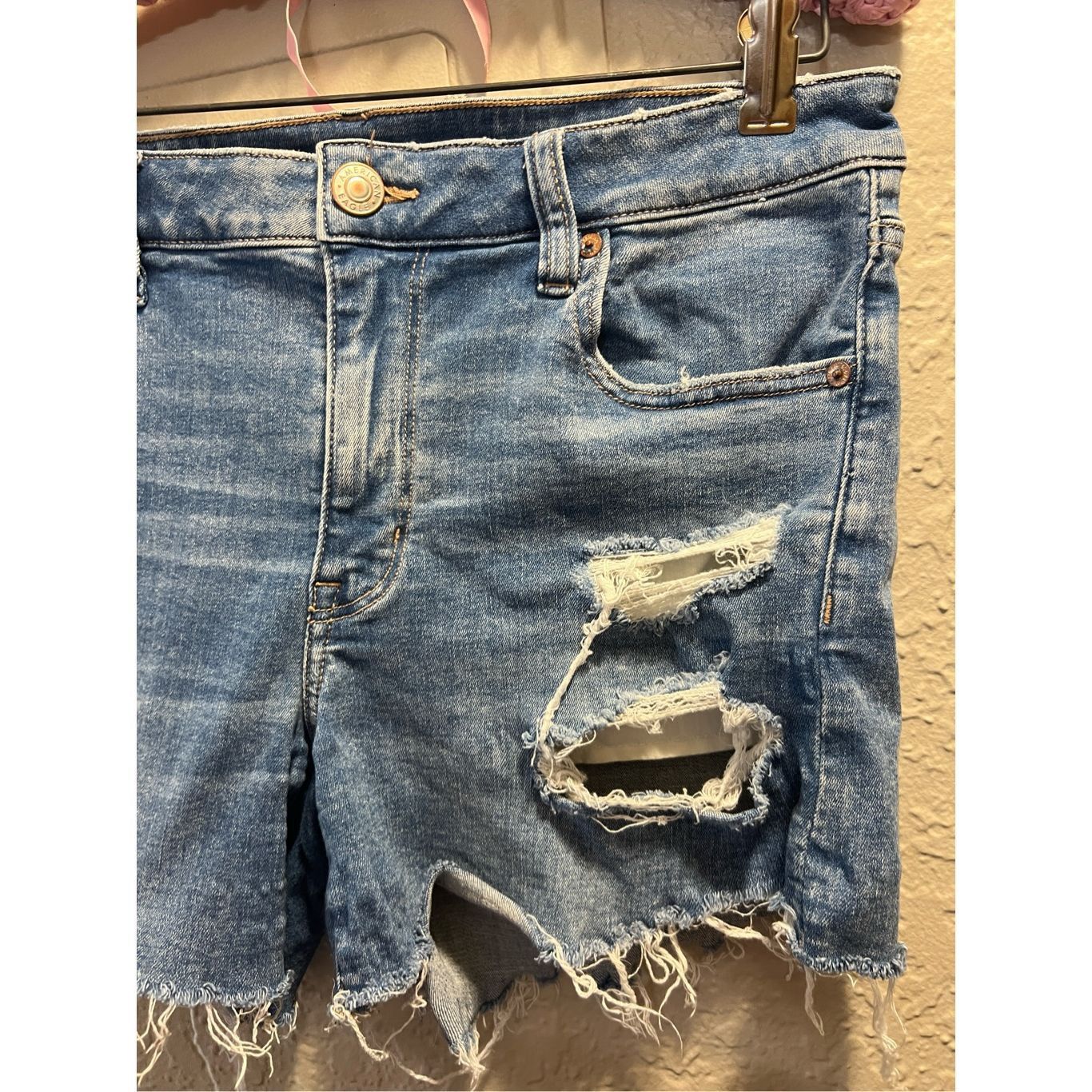 American Eagle Outfitters American Eagle Next Level Stretch Distressed Midi Shorts Wom Size 34" / US 12 / IT 48 - 5 Thumbnail