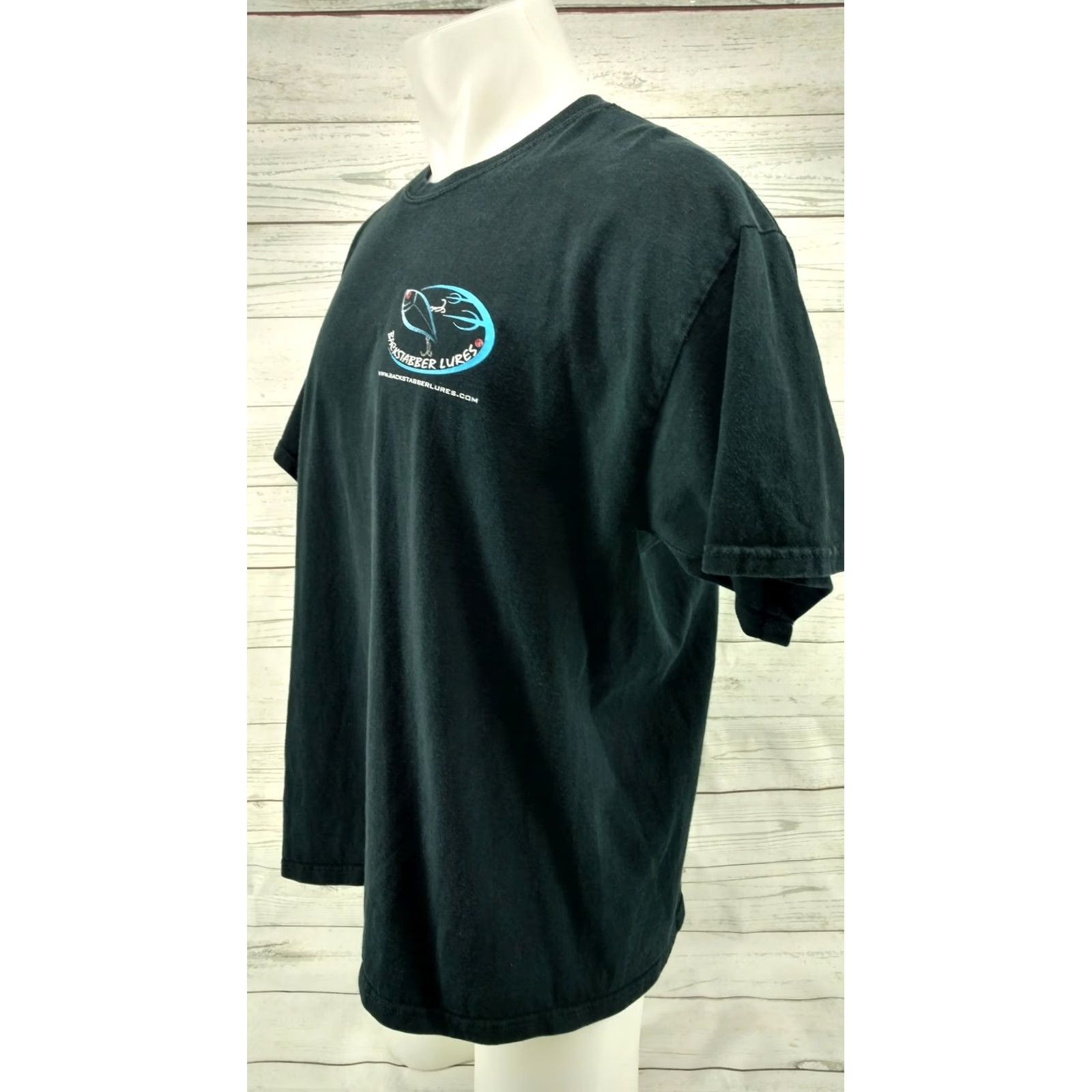 Gildan Mens Shirt XL Backstabber Lures Black Gildan Regular Cotton T-Shirt Mens Size US XL / EU 56 / 4 - 3 Thumbnail