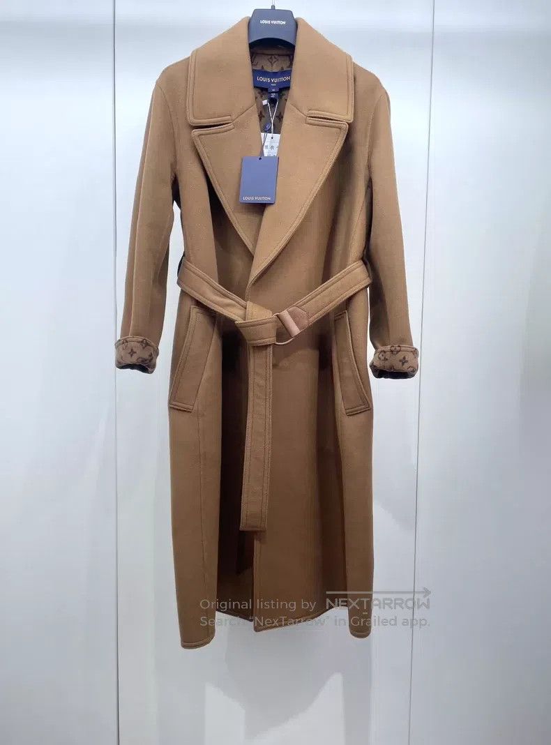 Louis Vuitton Louis Vuitton Reverse presbyopia full print suit collar be Size XS / US 0-2 / IT 36-38 - 1 Thumbnail