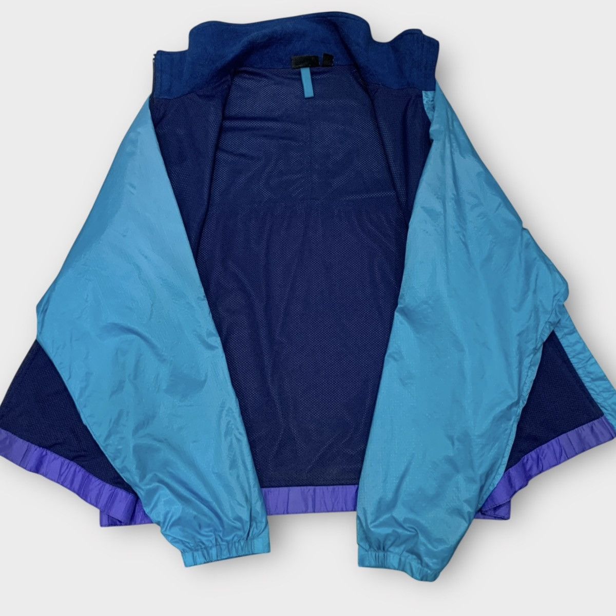 Patagonia VINTAGE PATAGONIA F0 WINDBREAKER NYLON JACKET TWO TONE Size US L / EU 52-54 / 3 - 5 Thumbnail