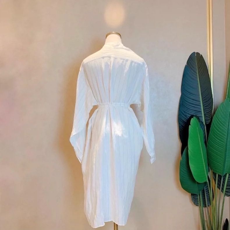 Loewe loewe White dress 2506-Nextarrow Size XS / US 0-2 / IT 36-38 - 2 Thumbnail