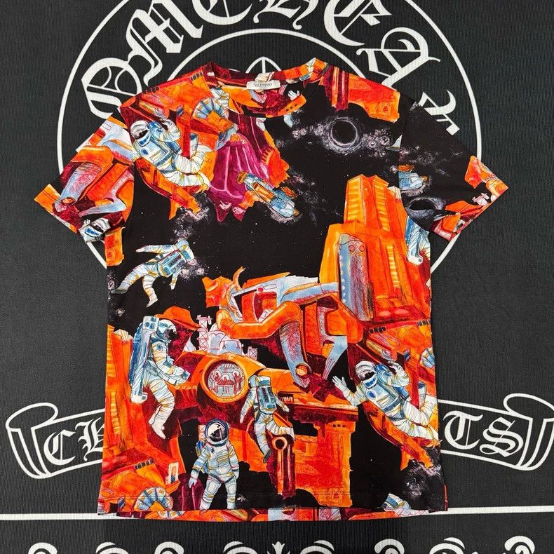 Valentino Valentino Orange Astronaut Short Sleeve Shirt Size US S / EU 44-46 / 1 - 1 Thumbnail