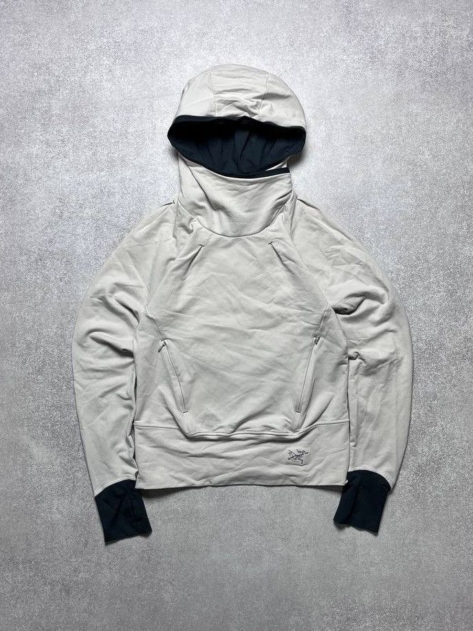 Arc'teryx Vintage Arc'teryx Boxy Hoodie M Gorpcore Size M / US 6-8 / IT 42-44 - 1 Thumbnail