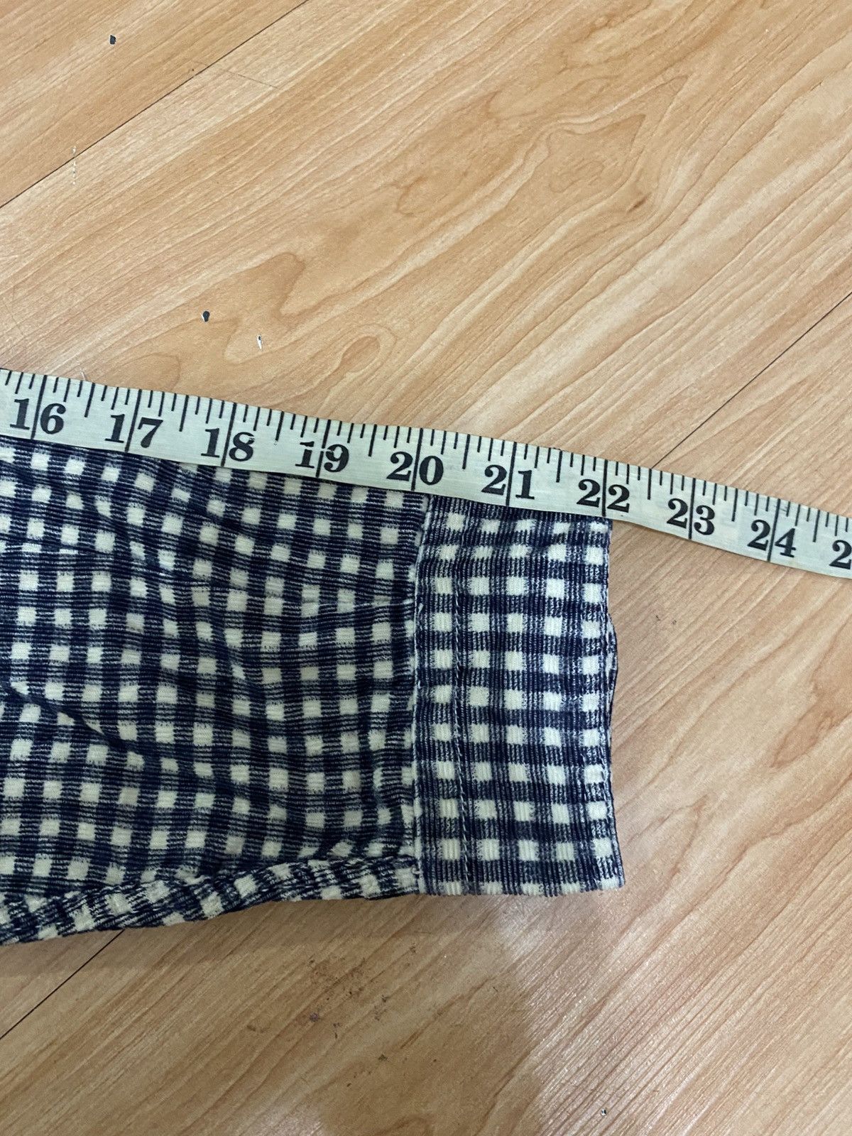 Takeo Kikuchi Takeo kikuchi wool two pocket shirt buttom up very rare Size US L / EU 52-54 / 3 - 16 Thumbnail