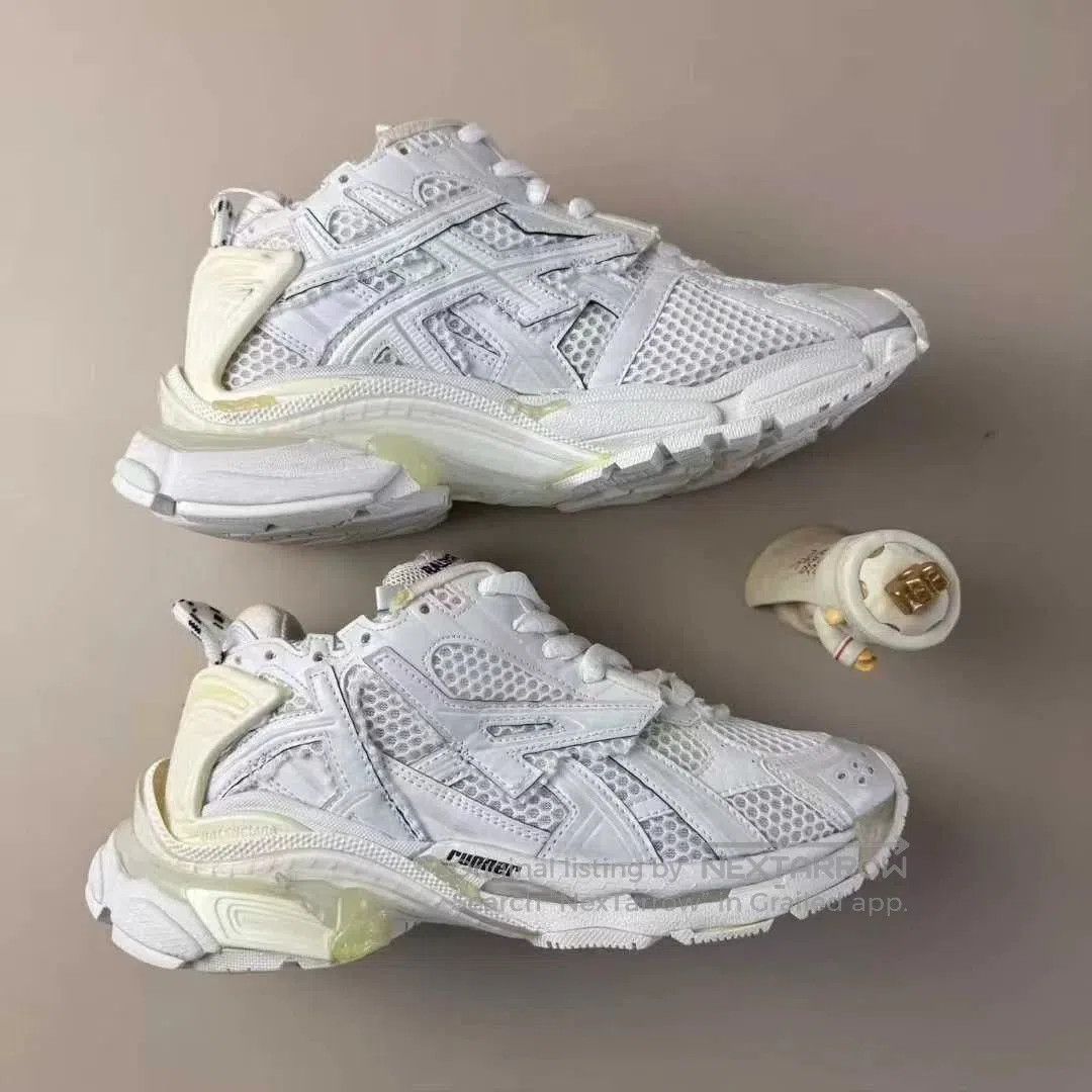 Balenciaga Balenciaga White Runner Sneakers Size 36. Size US 5.5 / EU 38 - 4 Thumbnail