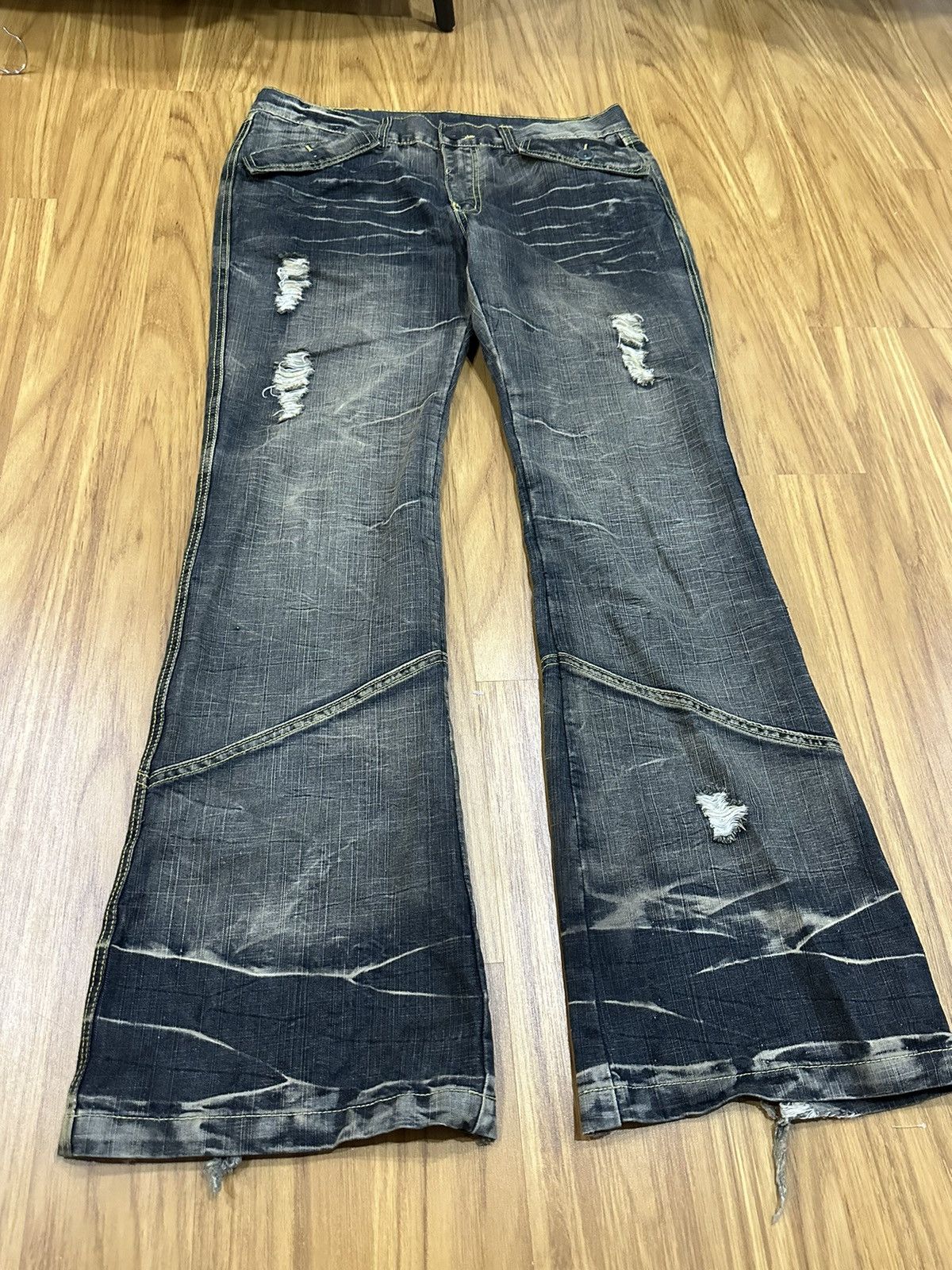 Japanese Brand 1990 - Black Crown Japanese Brand Clawmark Flared Jeans Size US 34 / EU 50 - 3 Thumbnail