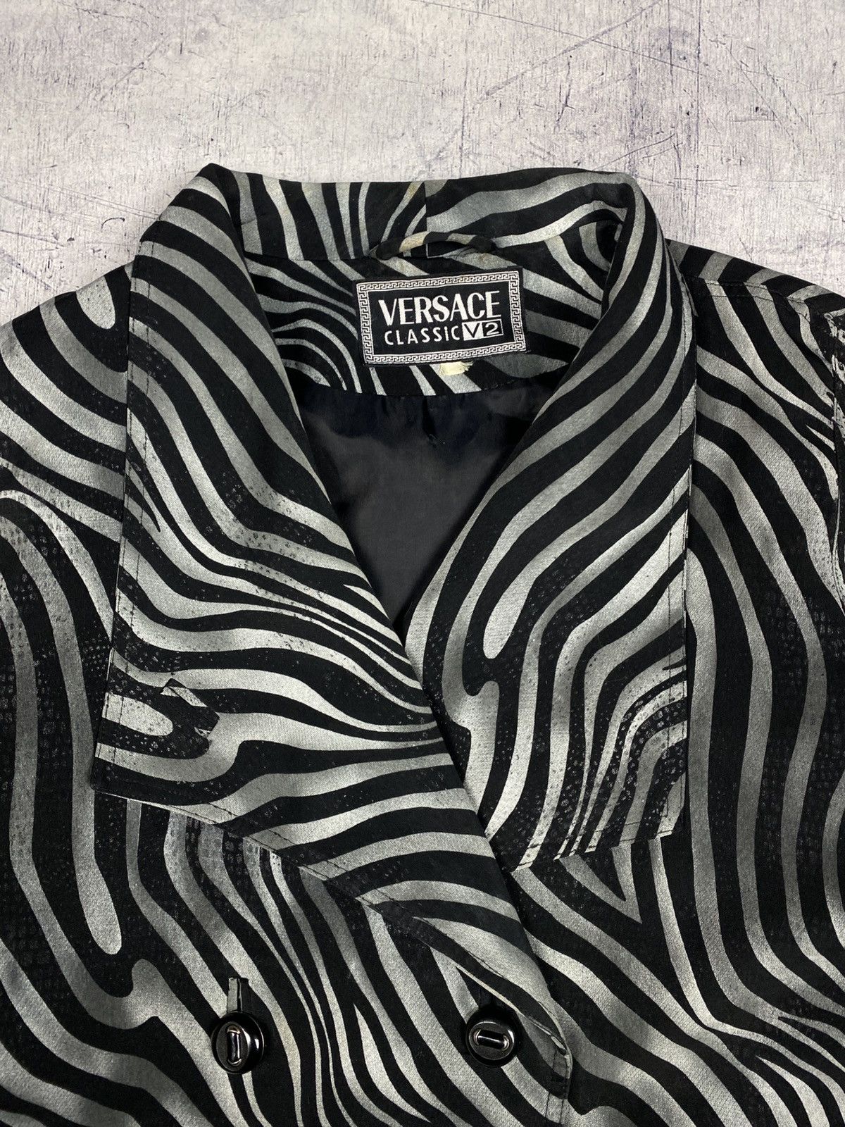 Versace Vintage Gianni Versace V2 Zebra Print Belted Wrap Jacket Size XL / US 12-14 / IT 48-50 - 5 Thumbnail