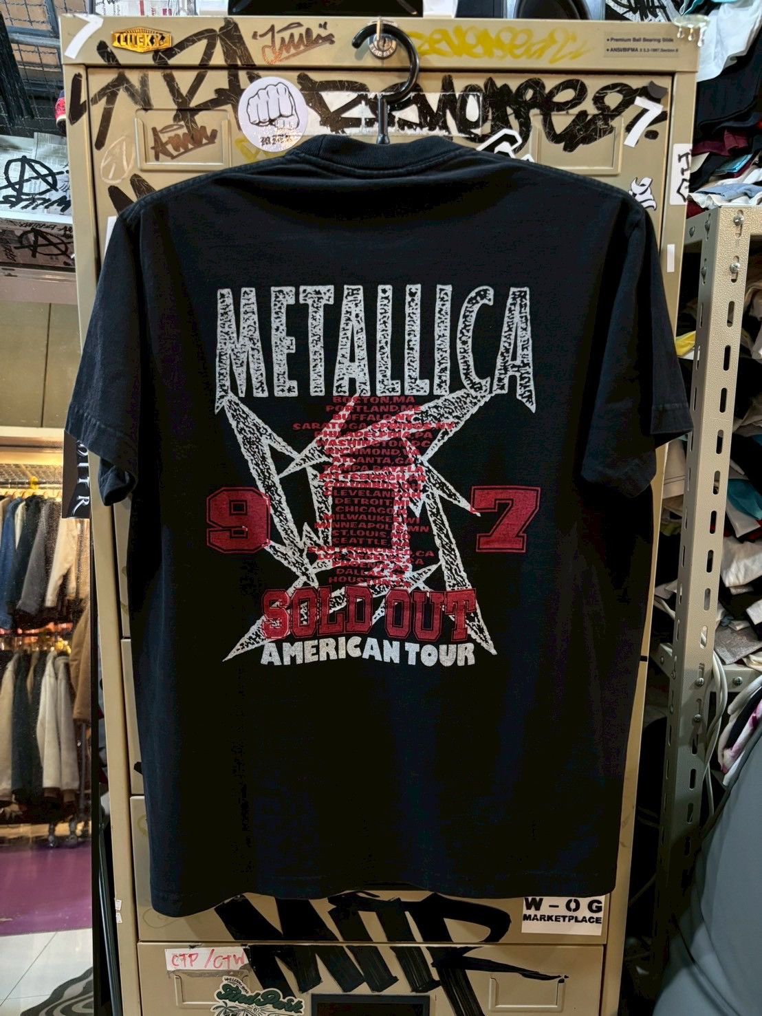 Metallica Vintage Metallica T shirt 1997’s Size US M / EU 48-50 / 2 - 2 Thumbnail
