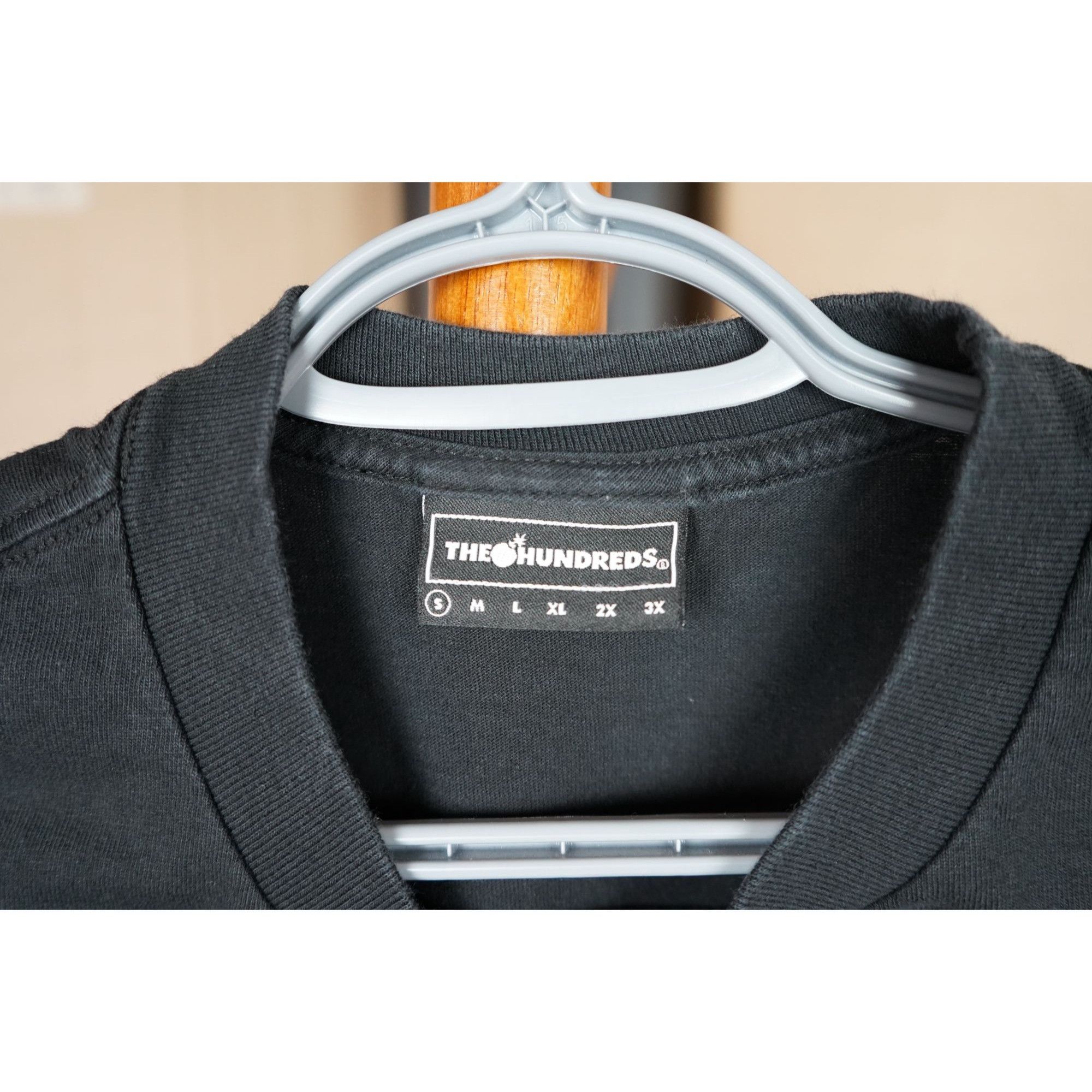 The Hundreds The Hundreds Graphic T-shirt Black Men's S #445 Size US S / EU 44-46 / 1 - 5 Thumbnail