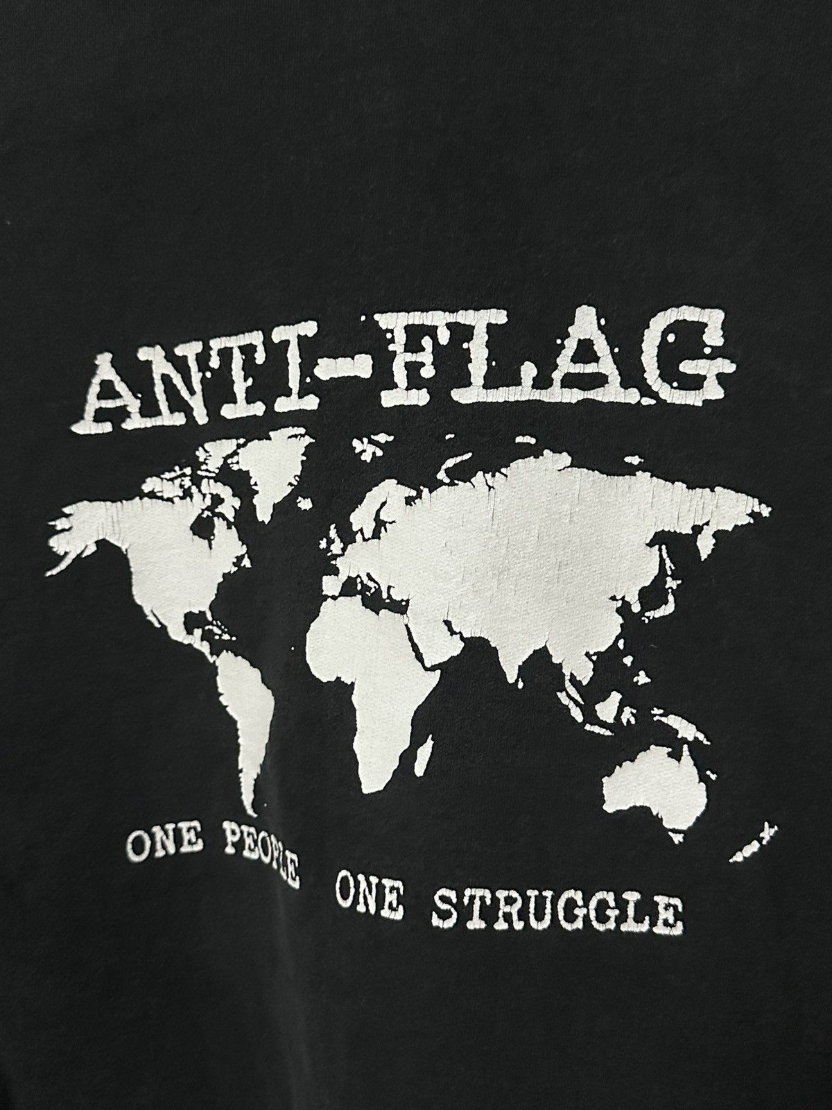 Other Thrashed & Faded 90s Anti Flag Skate Hoodie Size US XL / EU 56 / 4 - 4 Thumbnail