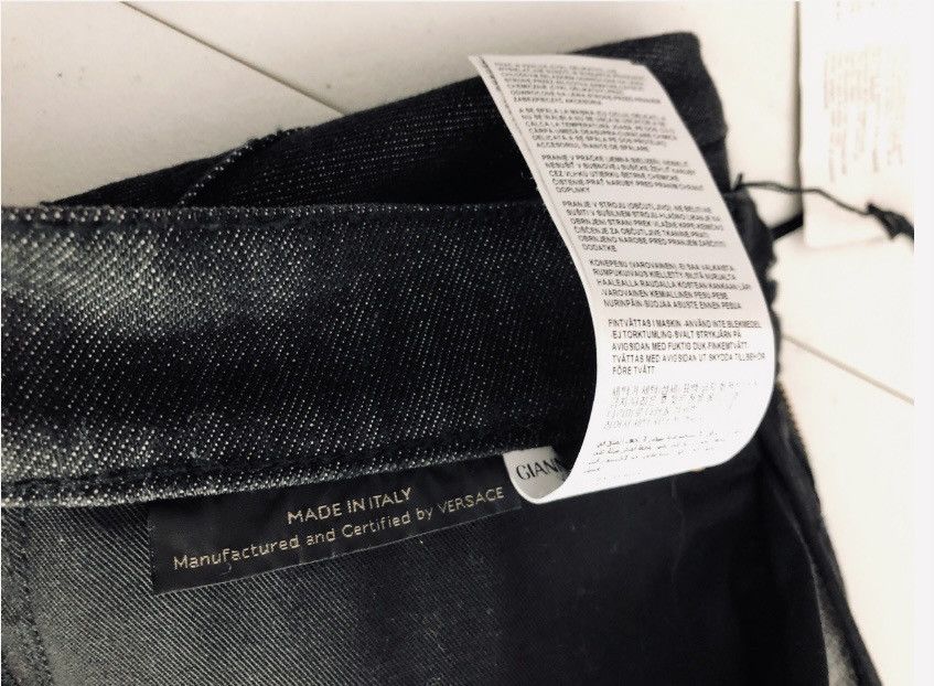 Versace Verscae 🇮🇹 Black Asphalt 5 Pkt Medusahead Denim Shorts 30 New Size US 30 / EU 46 - 13 Thumbnail