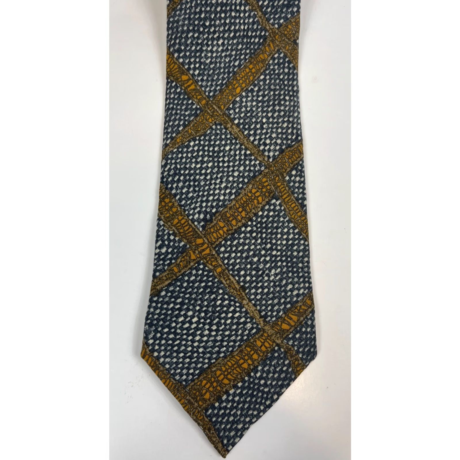 Ermenegildo Zegna Ermenegildo Zegna Silk Tie Geometric Made in Italy Mens Tie, Multicolor, 58.25" Length, 4" Width, Classic Length, 100% Silk Size ONE SIZE - 6 Thumbnail