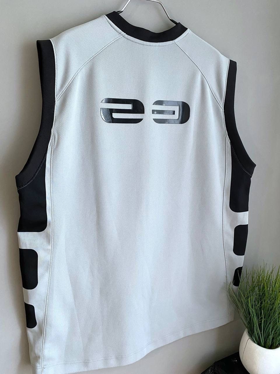 Vintage Vintage Air Jordan #23 Men's Bsketball Jersey, Size XL Size US XL / EU 56 / 4 - 8 Thumbnail
