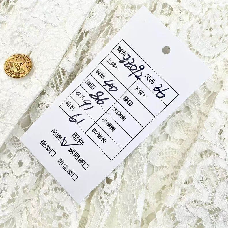 Louis Vuitton Louis Vuitton Acetate/viscose white lace floral long-sleev Size XS / US 0-2 / IT 36-38 - 7 Thumbnail