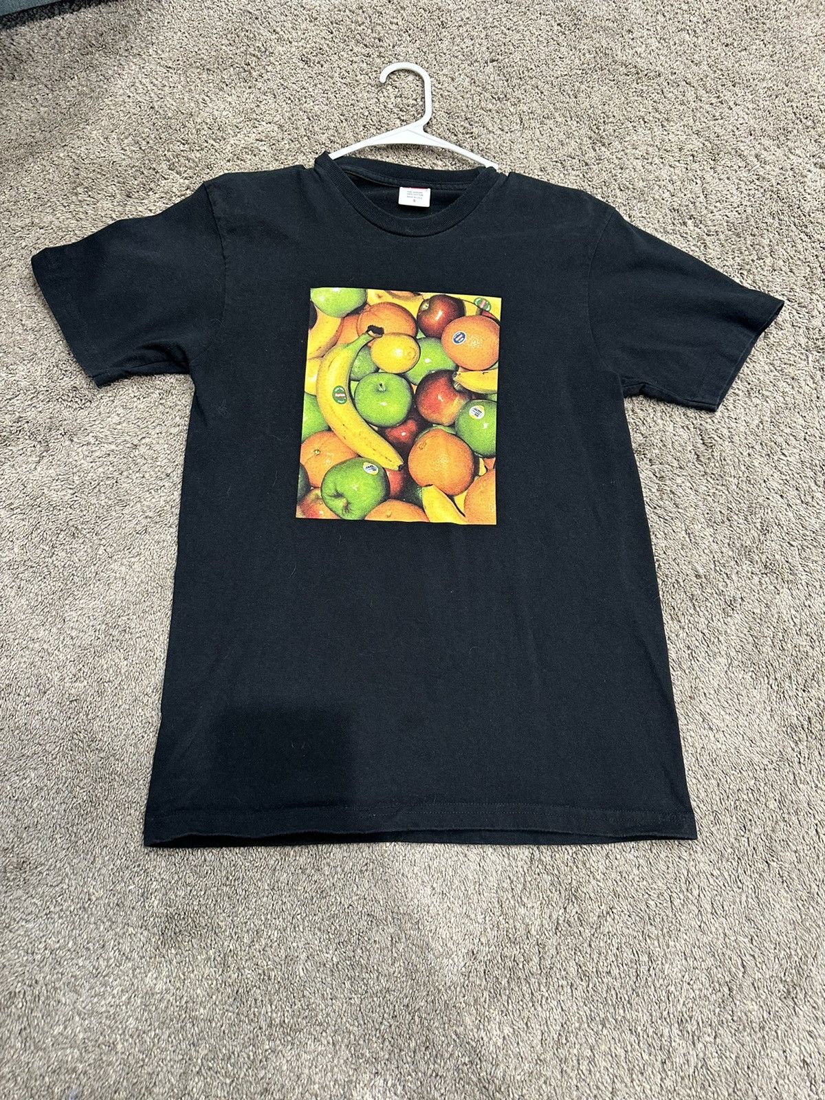 Supreme Fruit tee Size US S / EU 44-46 / 1 - 1 Thumbnail