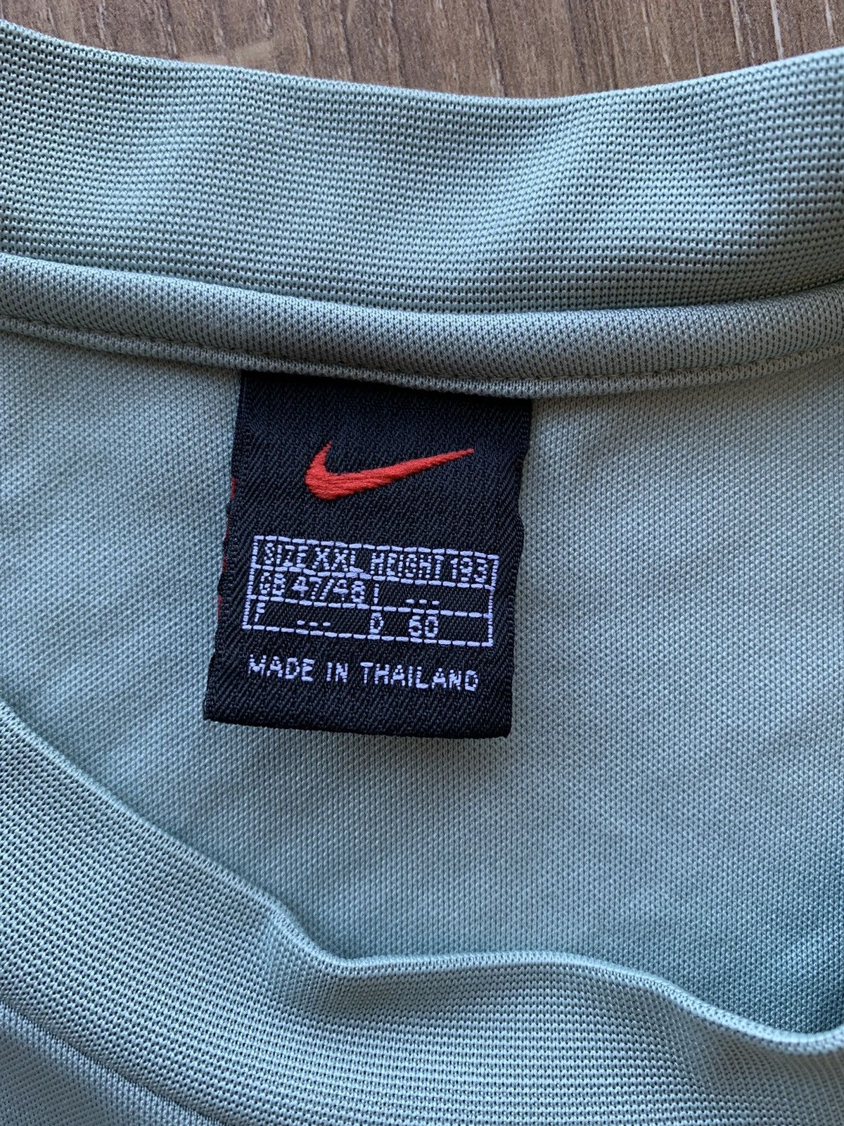 Nike × Vintage Vintage Nike big center logo t-shirt Size US XL / EU 56 / 4 - 6 Thumbnail