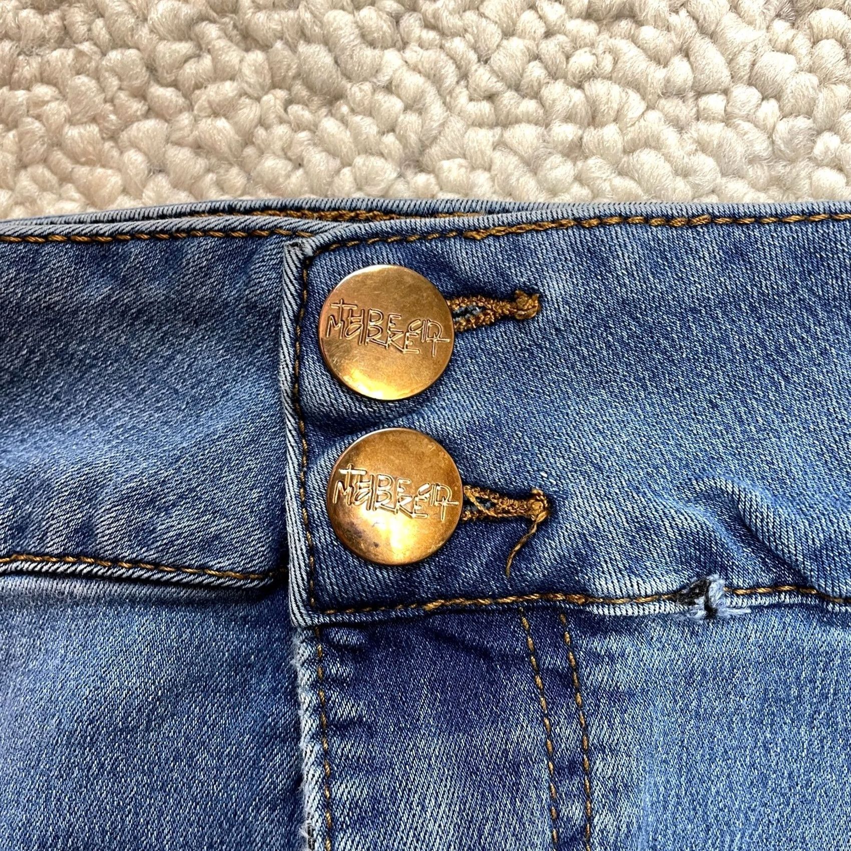 Market Thread Market Jeans Womens Plus 22 Blue Denim Dark Wash 2 Button Stretch 28in Inseam 38in Waist High Rise Straight Pants Mens? (Note: Re-check gender) Size 40" / US 18 - 4 Thumbnail