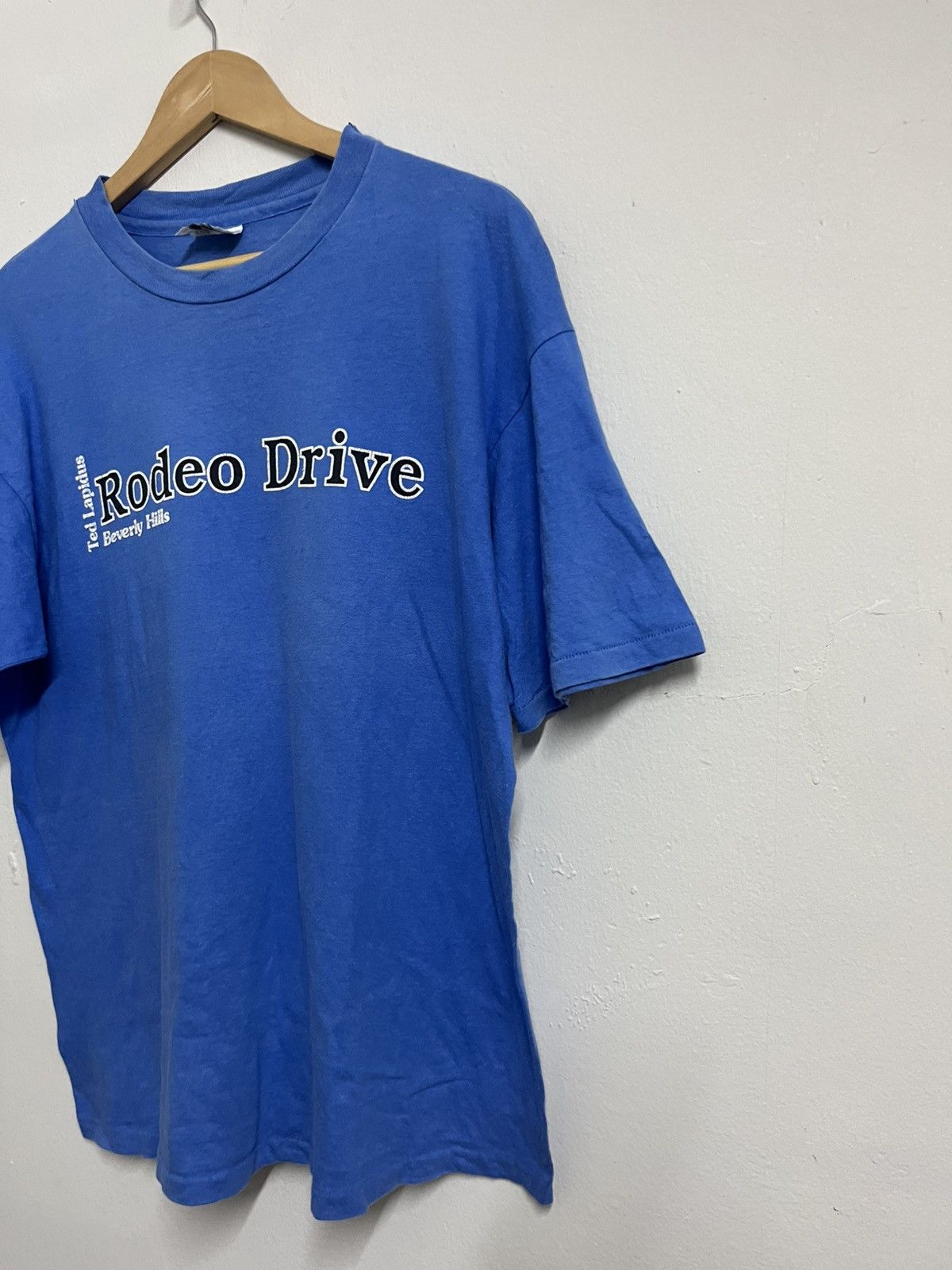 Moschino 💥TRUE VINTAGE Ted Lapidus Rodeo Drive Beverly Hills Tee Size US L / EU 52-54 / 3 - 3 Thumbnail