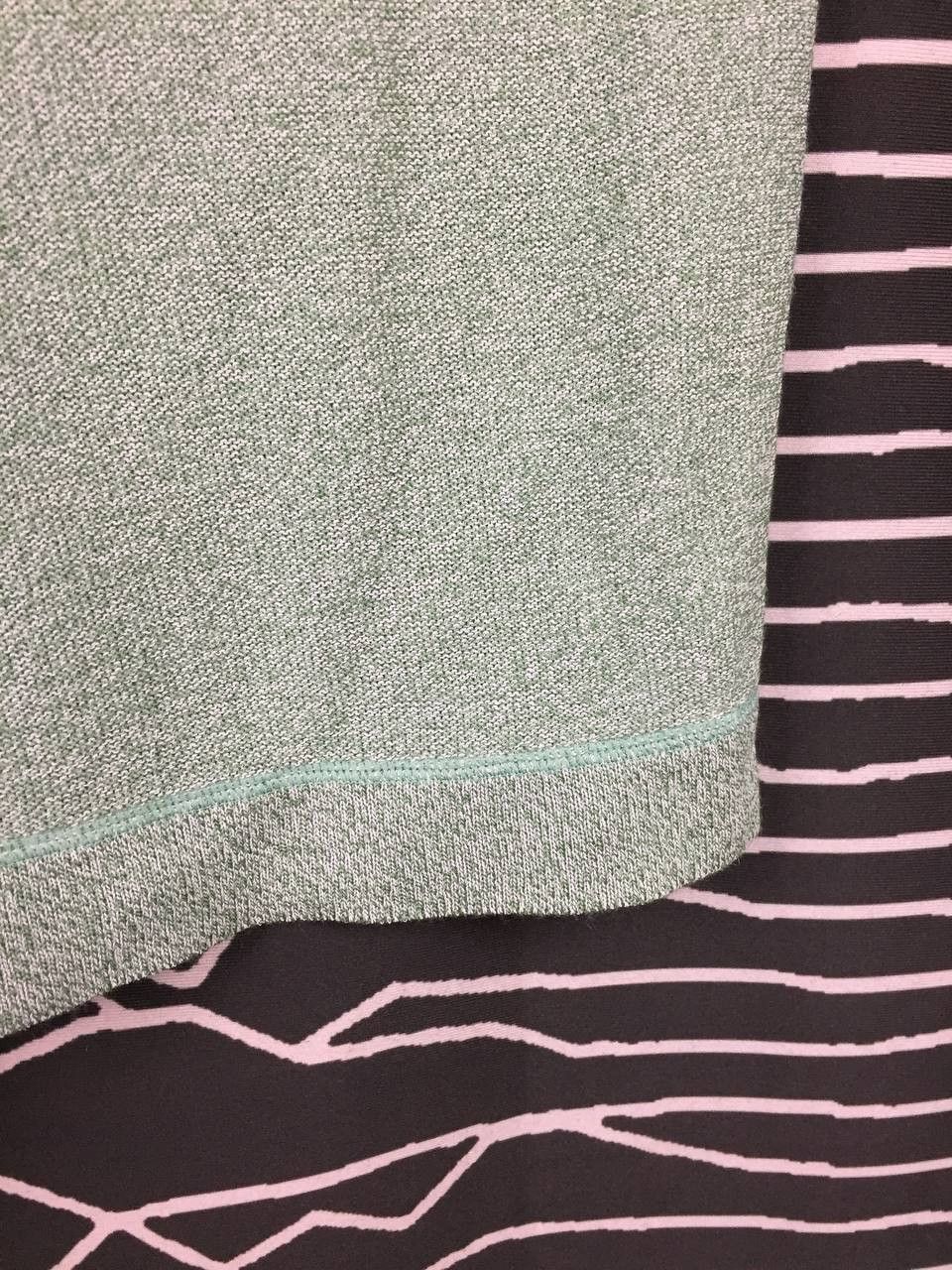 Japanese Brand Gloster Tokyo Made in Japan Casual V-Neck Knit Tee Size US L / EU 52-54 / 3 - 7 Thumbnail