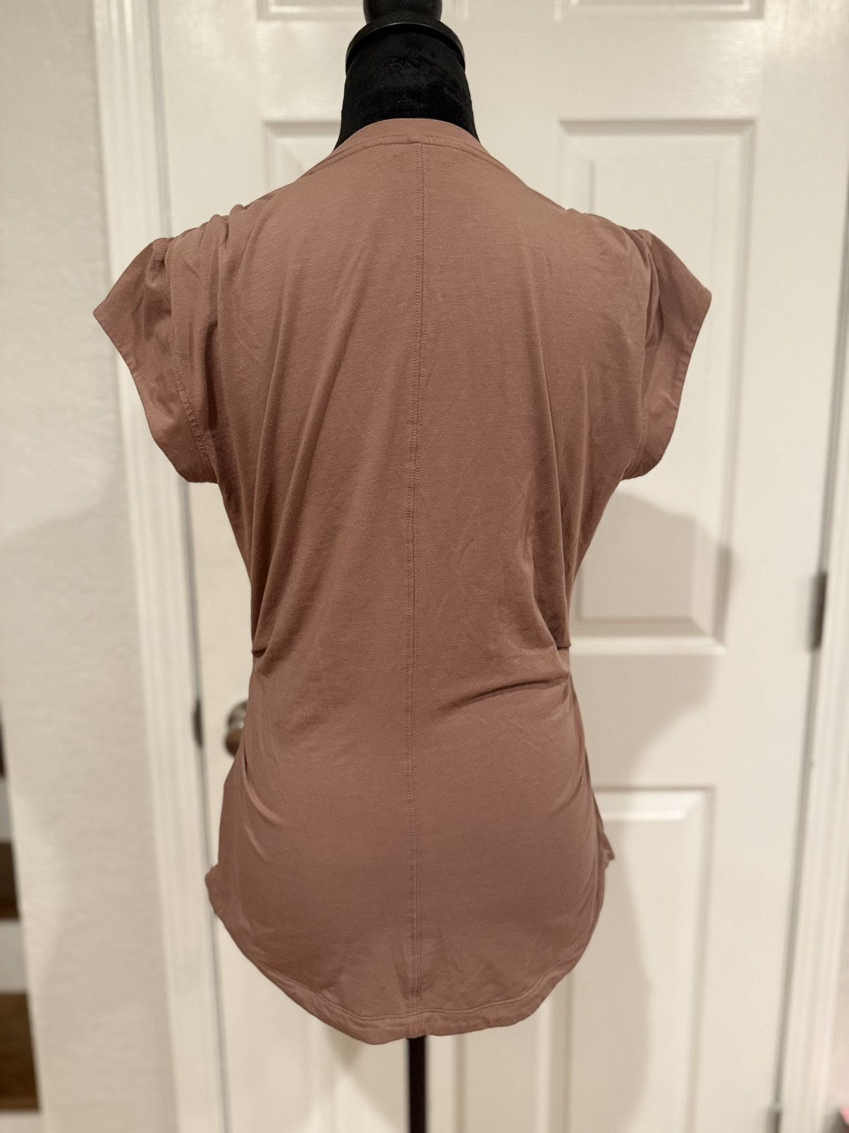 Athleta Athleta Brown V-Neck Cap Sleeve Tee - Size Small Petite Size XXS / US 00 / IT 34 - 5 Thumbnail