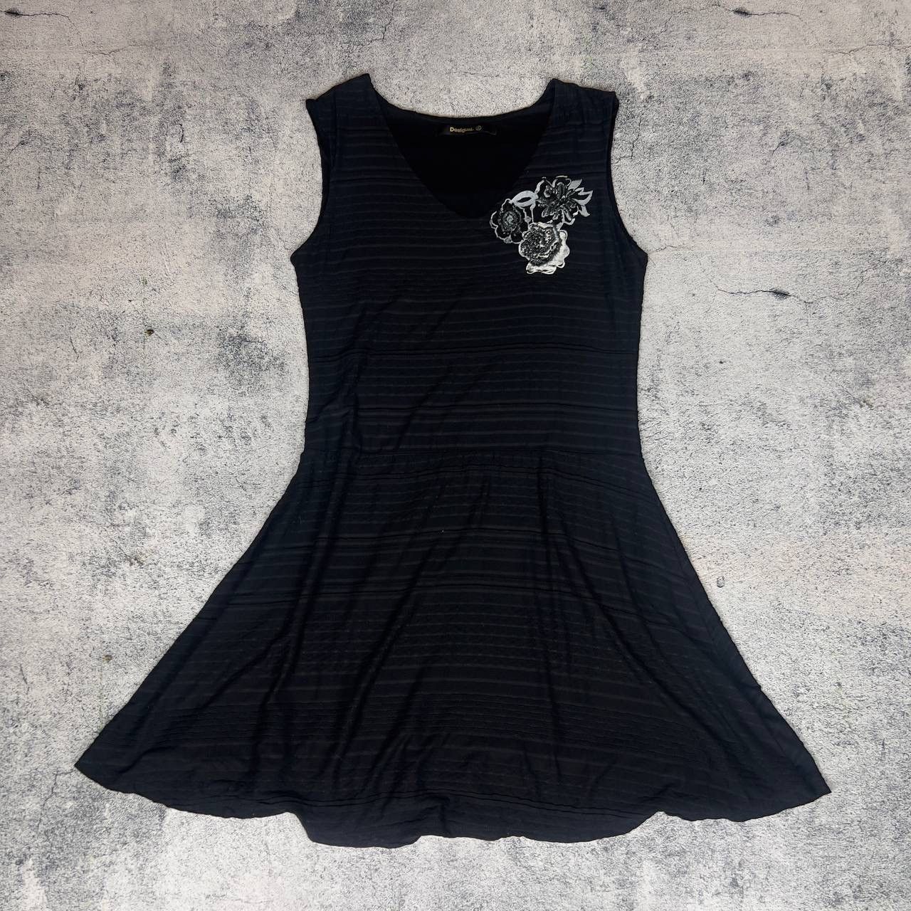 Desigual Desigual Women's Dress Size XL Black Viscose Sleeveless` Size XL / US 12-14 / IT 48-50 - 1 Thumbnail