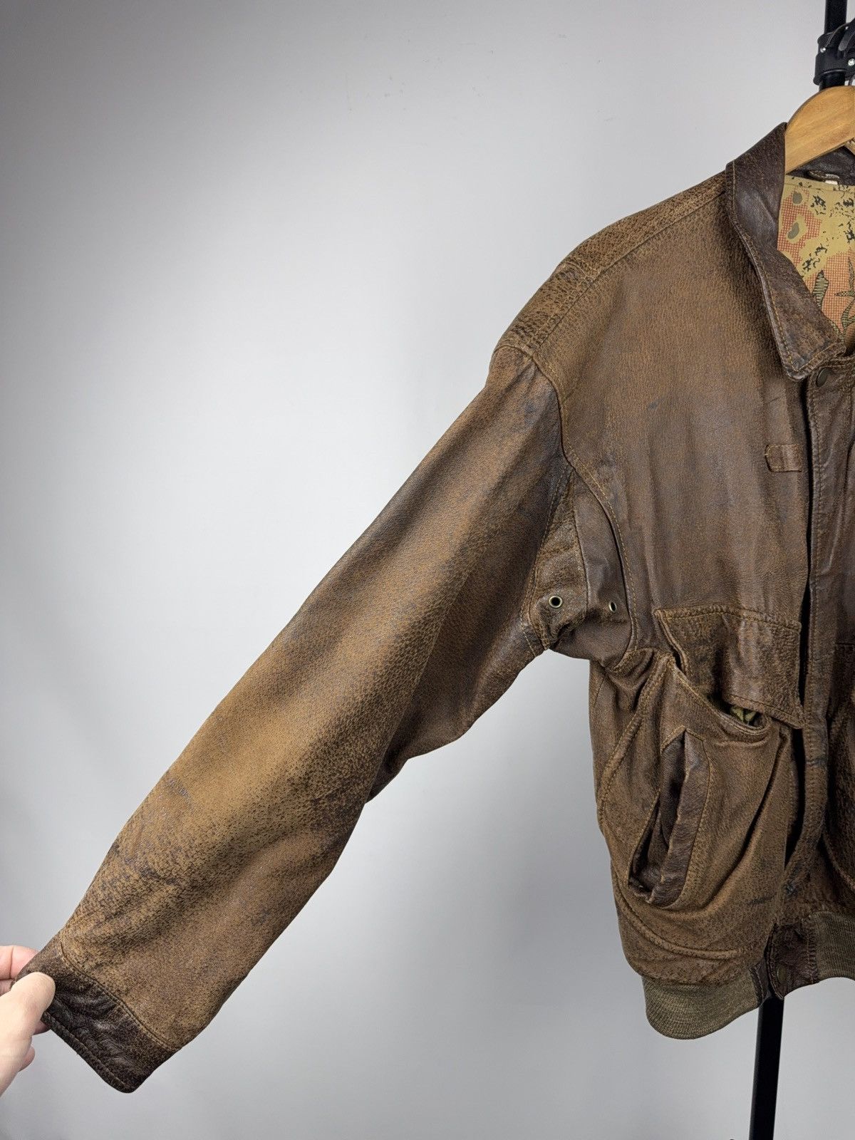 Vintage Vintage 90s Retro Leather Bomber Biker Moto Jacket Style Size US S / EU 44-46 / 1 - 8 Thumbnail