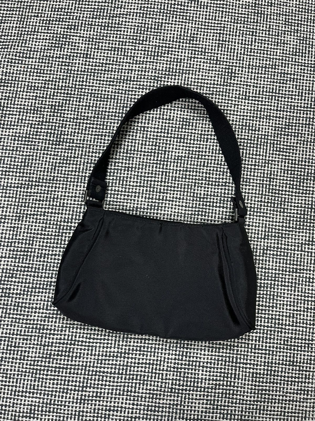 Puma × Vintage puma y2k vintage small mini handle bag rhinestones crystals Size ONE SIZE - 3 Thumbnail