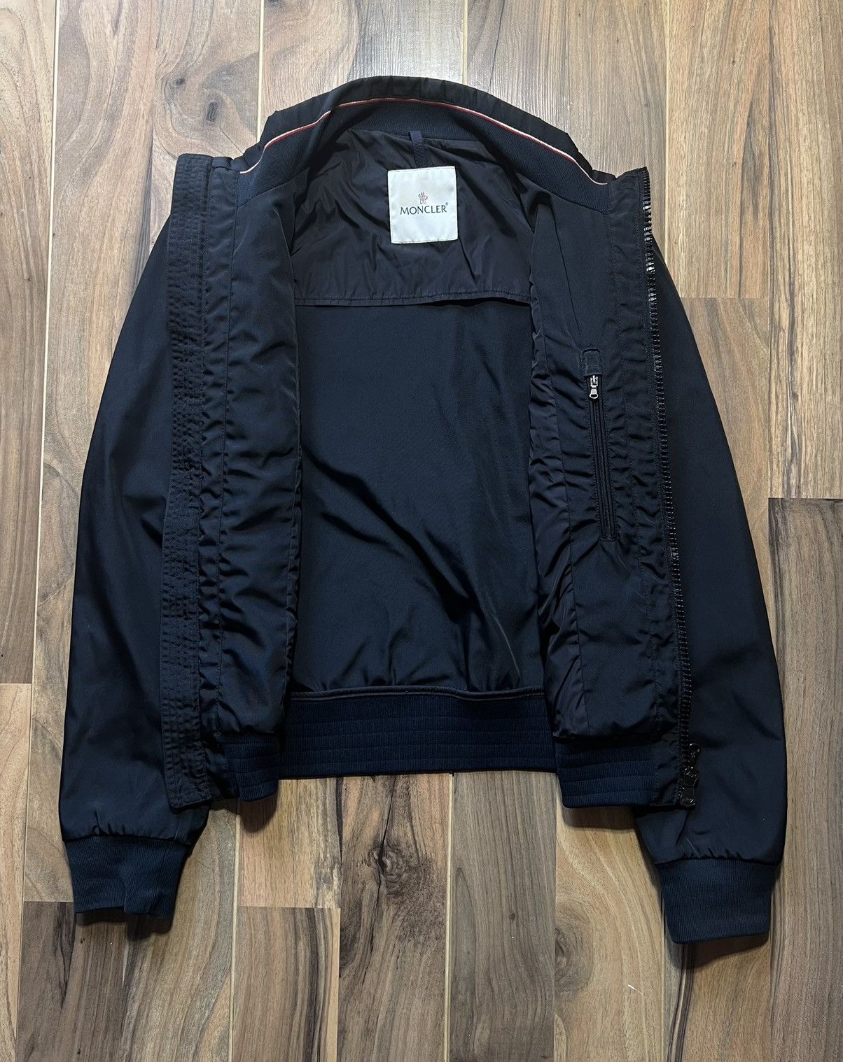 Moncler Moncler Roux Light Jacket Bomber Size US S / EU 44-46 / 1 - 10 Thumbnail