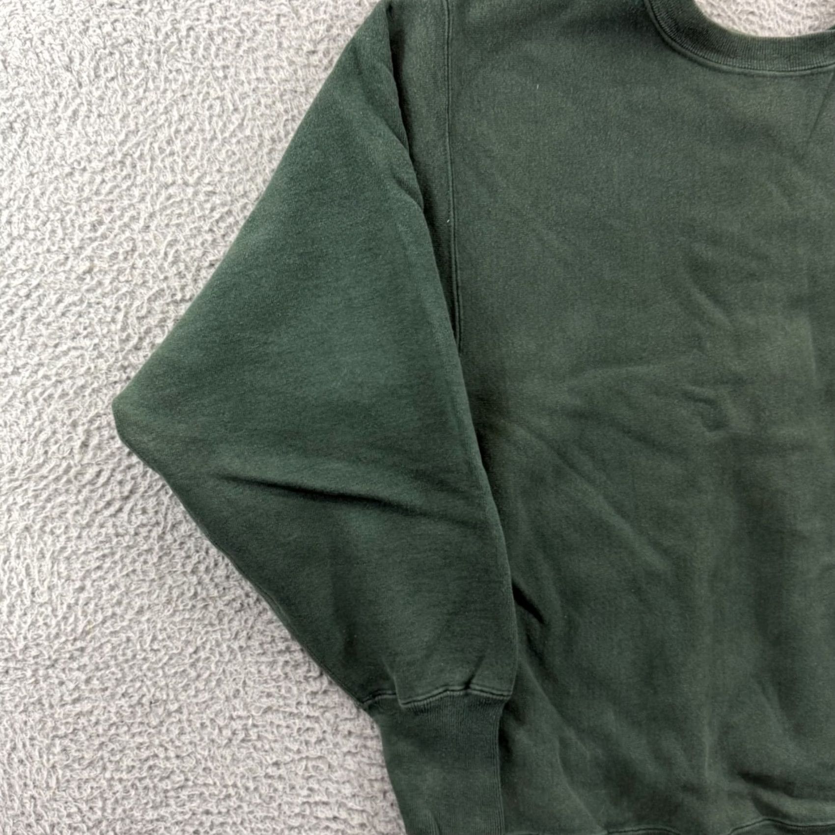 Champion VINTAGE Champion Reverse Weave Sweatshirt Mens Large Green Blank Pullover Sweatshirt Size US L / EU 52-54 / 3 - 4 Thumbnail