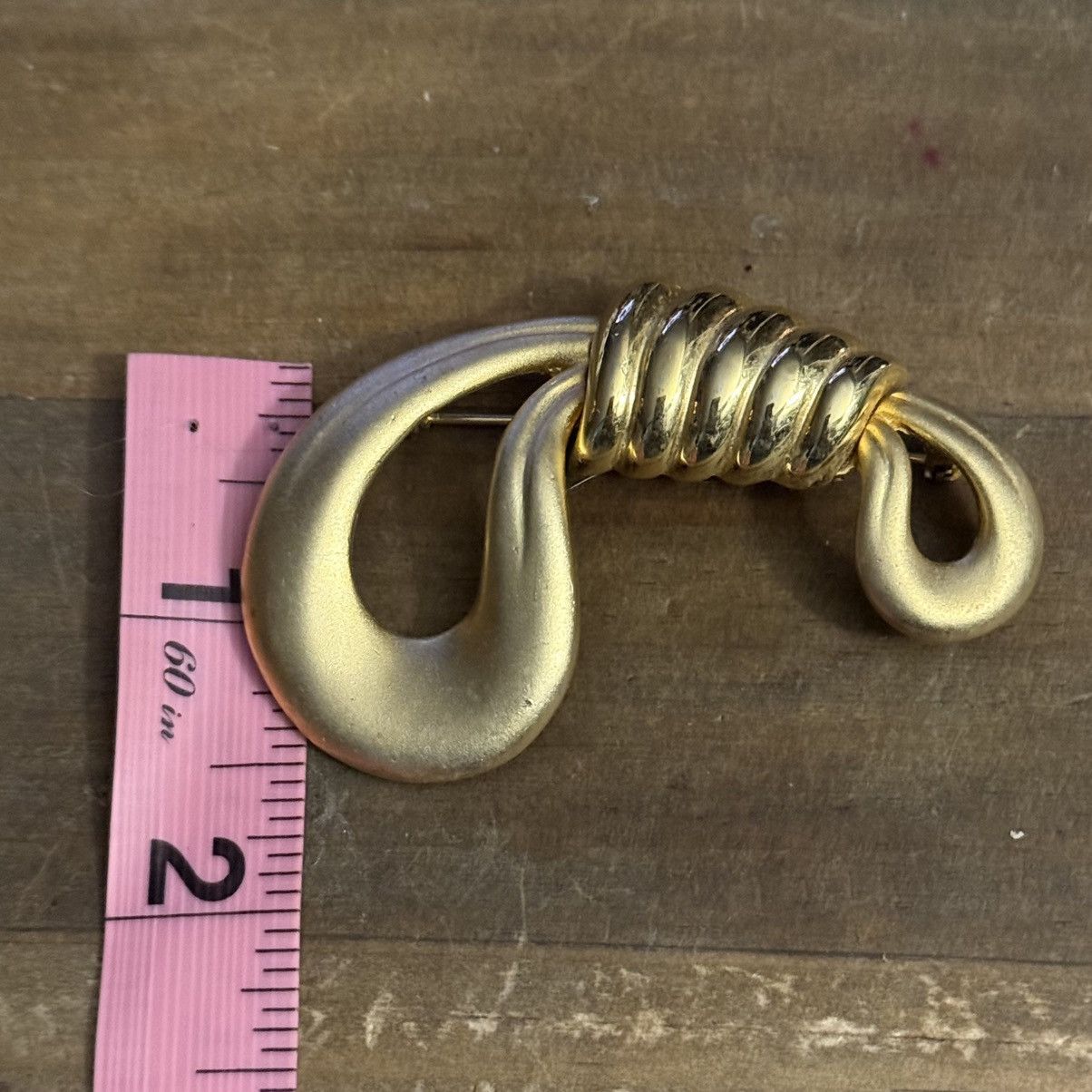 Vintage Vintage M. Jent gold tone knot brooch Size ONE SIZE - 2 Thumbnail