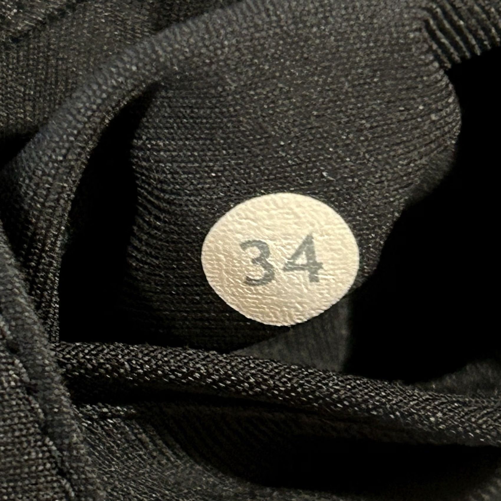 Lululemon Lululemon Kahuna Chino Black Shorts 10.5” Inseam Mens 32 - Preowned Size US 32 / EU 48 - 7 Thumbnail