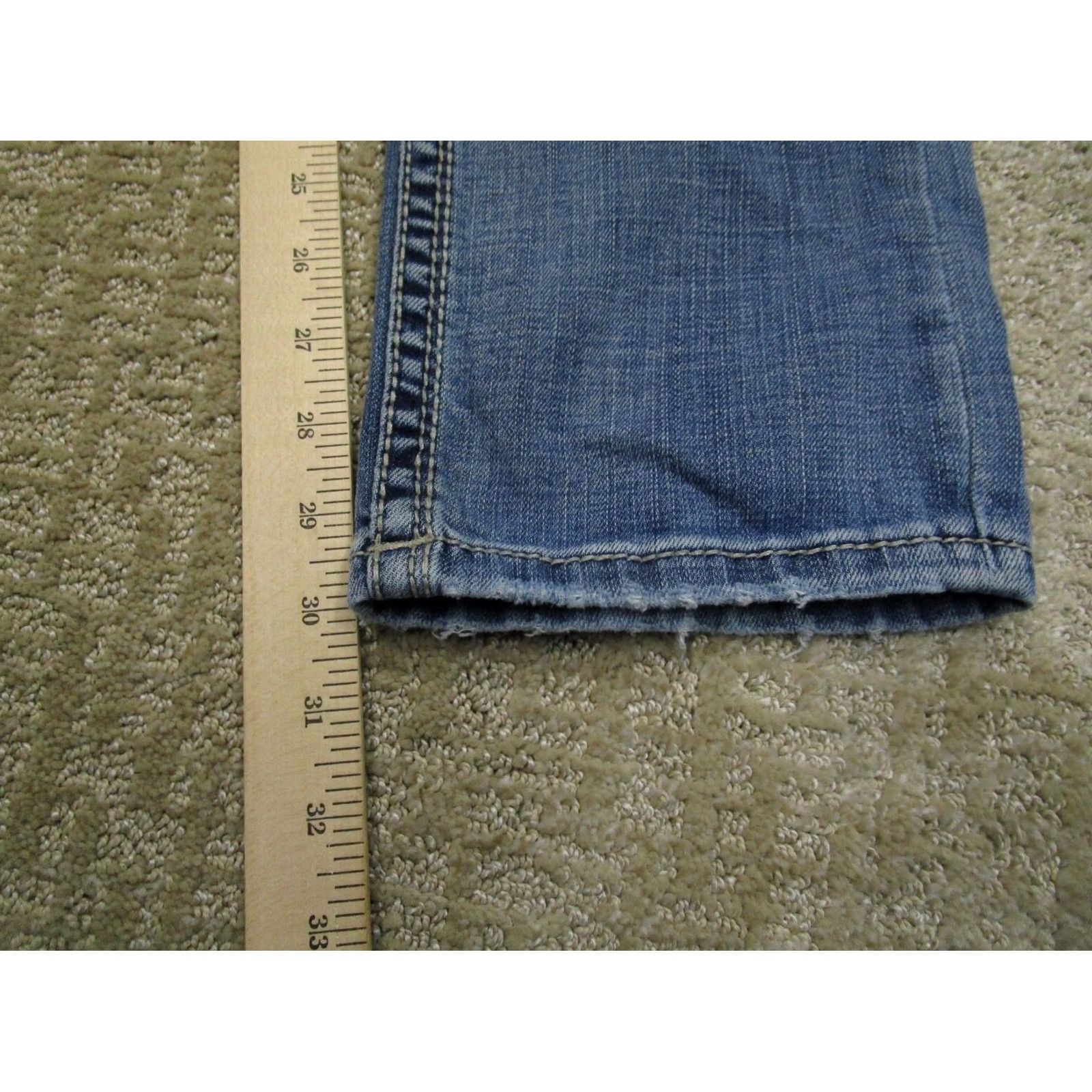 Vintage BKE Alec Jeans Men 27 Blue Buckle Straight Low Rise Denim Light Wash 5-Pocket Logo Size US 27 - 7 Thumbnail