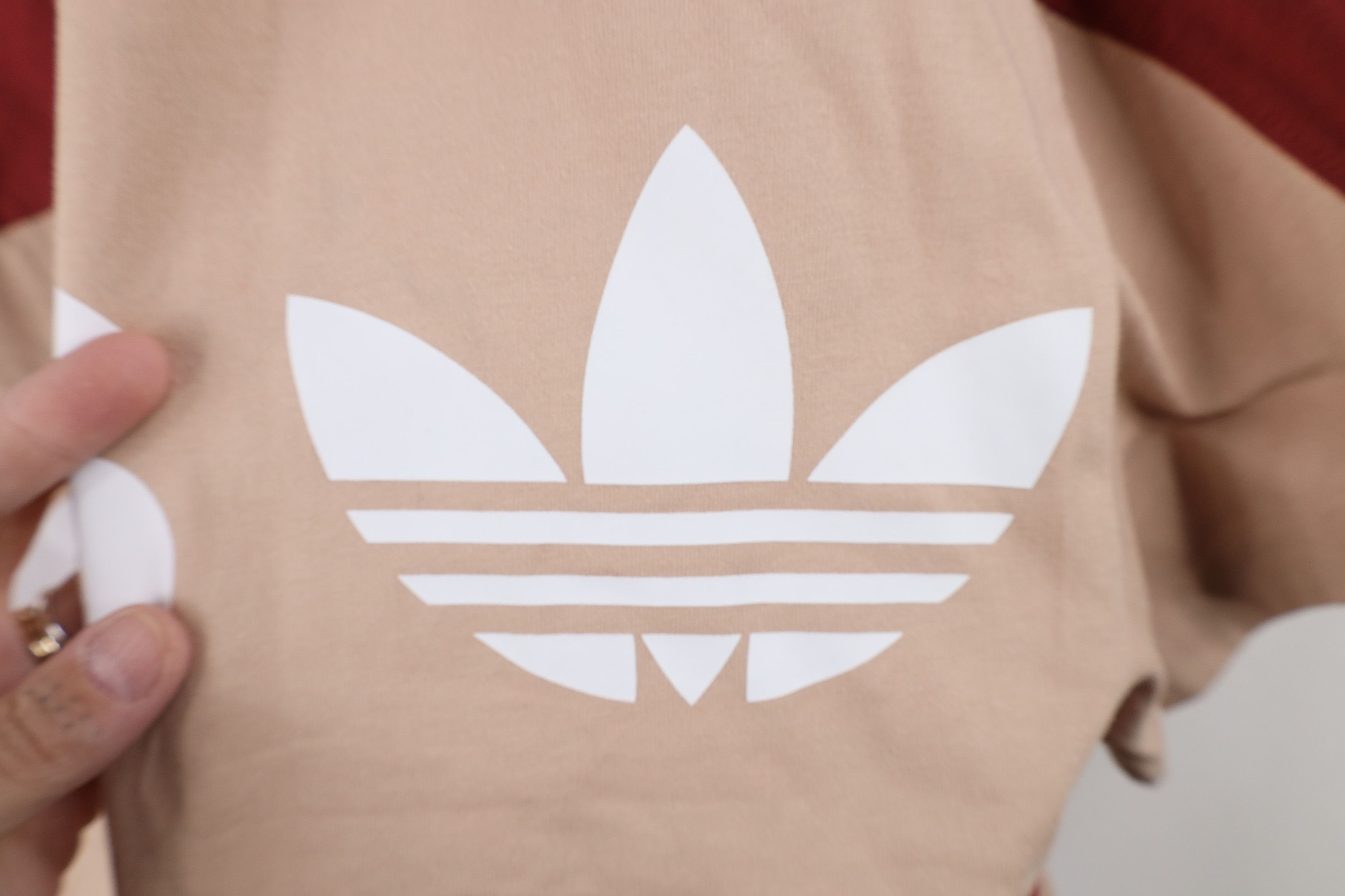 Adidas Y2K Adidas Big Logo Color Block Cropped Boxy Fit T-Shirt Size L / US 10 / IT 46 - 7 Thumbnail