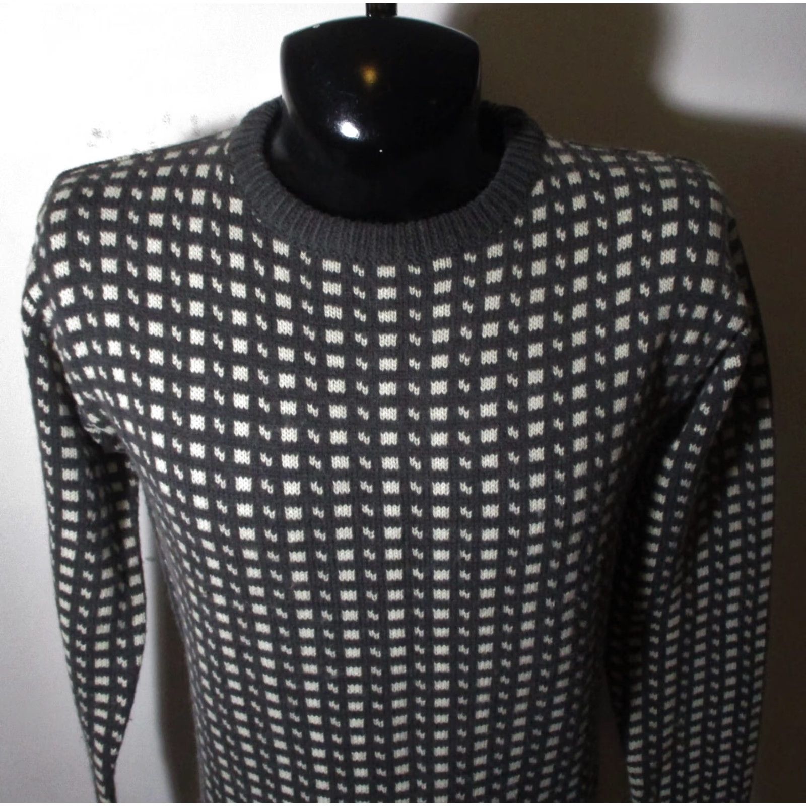 Vintage NORD Wool Crew Neck Sweater Men's M Brown Long Sleeve Pullover Knit Wool NWOT Vintage No (adjusted to original words only) Size US M / EU 48-50 / 2 - 3 Thumbnail