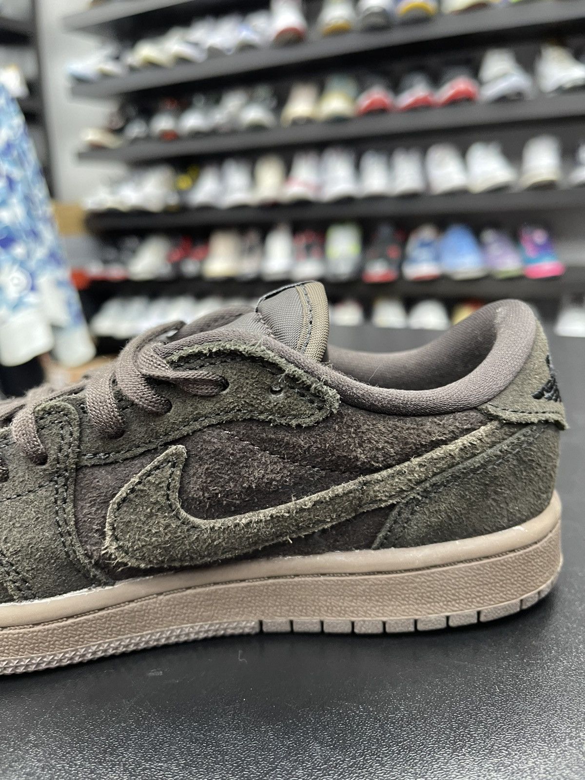 Jordan Brand Size 1.5y - Jordan 1 Velvet Brown Size US 5 / EU 37 - 6 Thumbnail