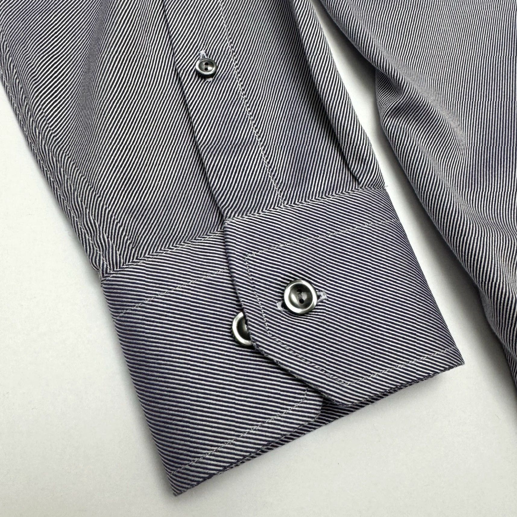 Eton Eton Contemporary Dress Shirt Navy Striped Casual 15.5 39 15.5 Business Long Sleeve Mens Shirt Size US L / EU 52-54 / 3 - 3 Thumbnail