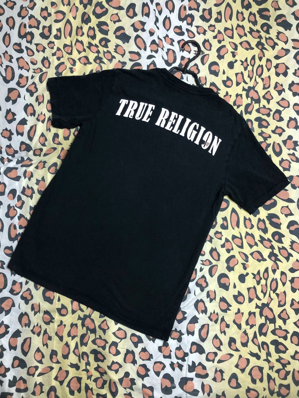 True Religion × Vintage TRUE RELIGION Buddha Big Logo Backprint T-shirt Size US S / EU 44-46 / 1 - 1 Thumbnail