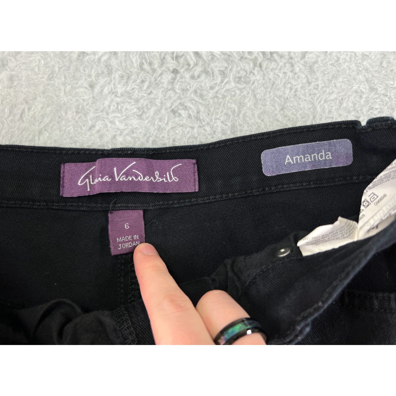 Gloria Vanderbilt Gloria Vanderbilt Amanda Jeans Womens 6 Black Denim Cotton Blend High Rise 5-Pocket Stretch Straight Size 28" / US 6 / IT 42 - 3 Thumbnail