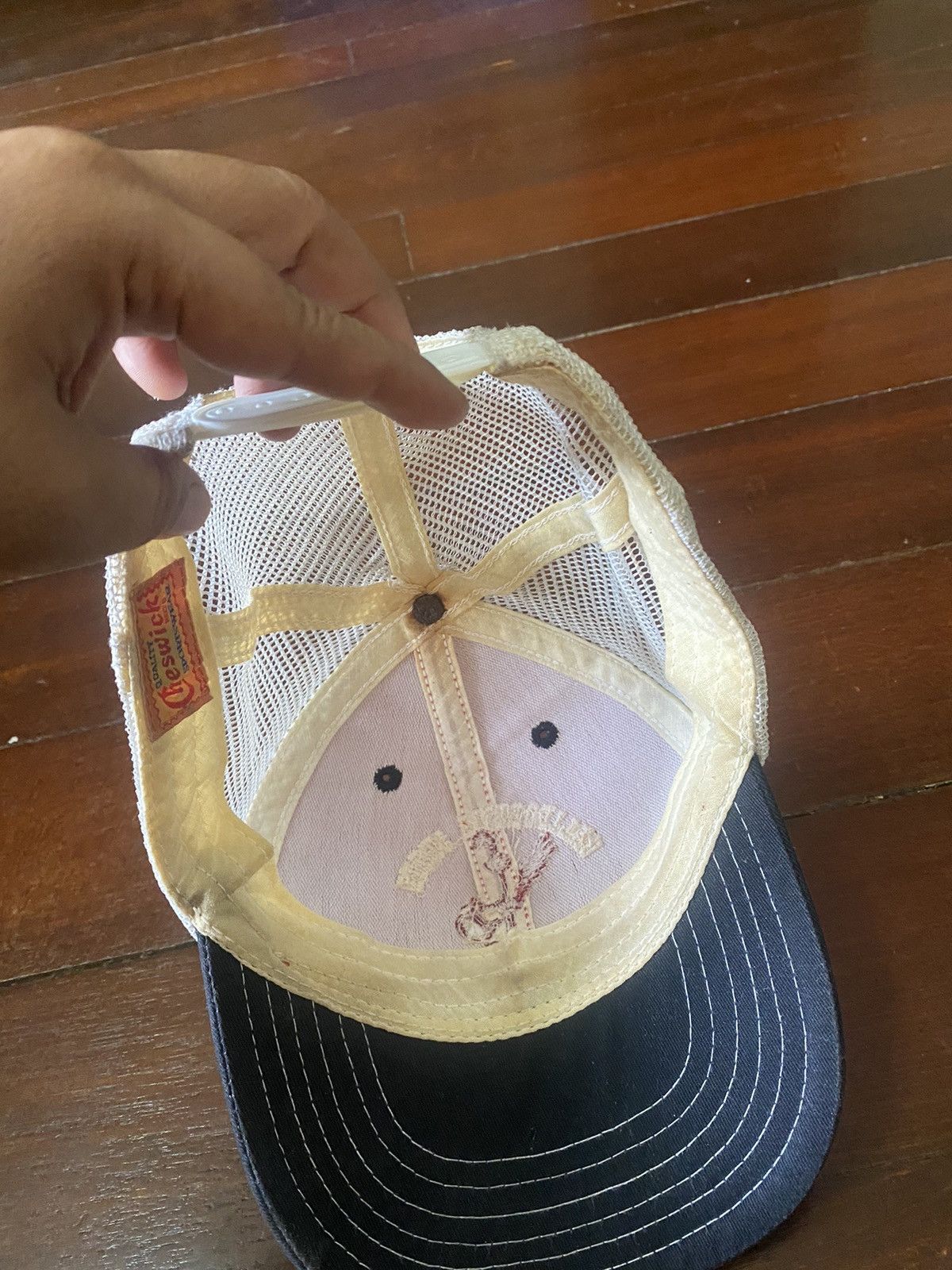 Sugar Cane × Toyo Enterprises × Warner Bros Fire Trucker Cap CHESWICK SUGAR CANE Road Runner Beep Beep Size ONE SIZE - 9 Thumbnail