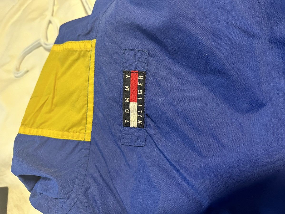 Tommy Hilfiger Tommy Hilfiger Rain Jacket Size US XL / EU 56 / 4 - 3 Thumbnail