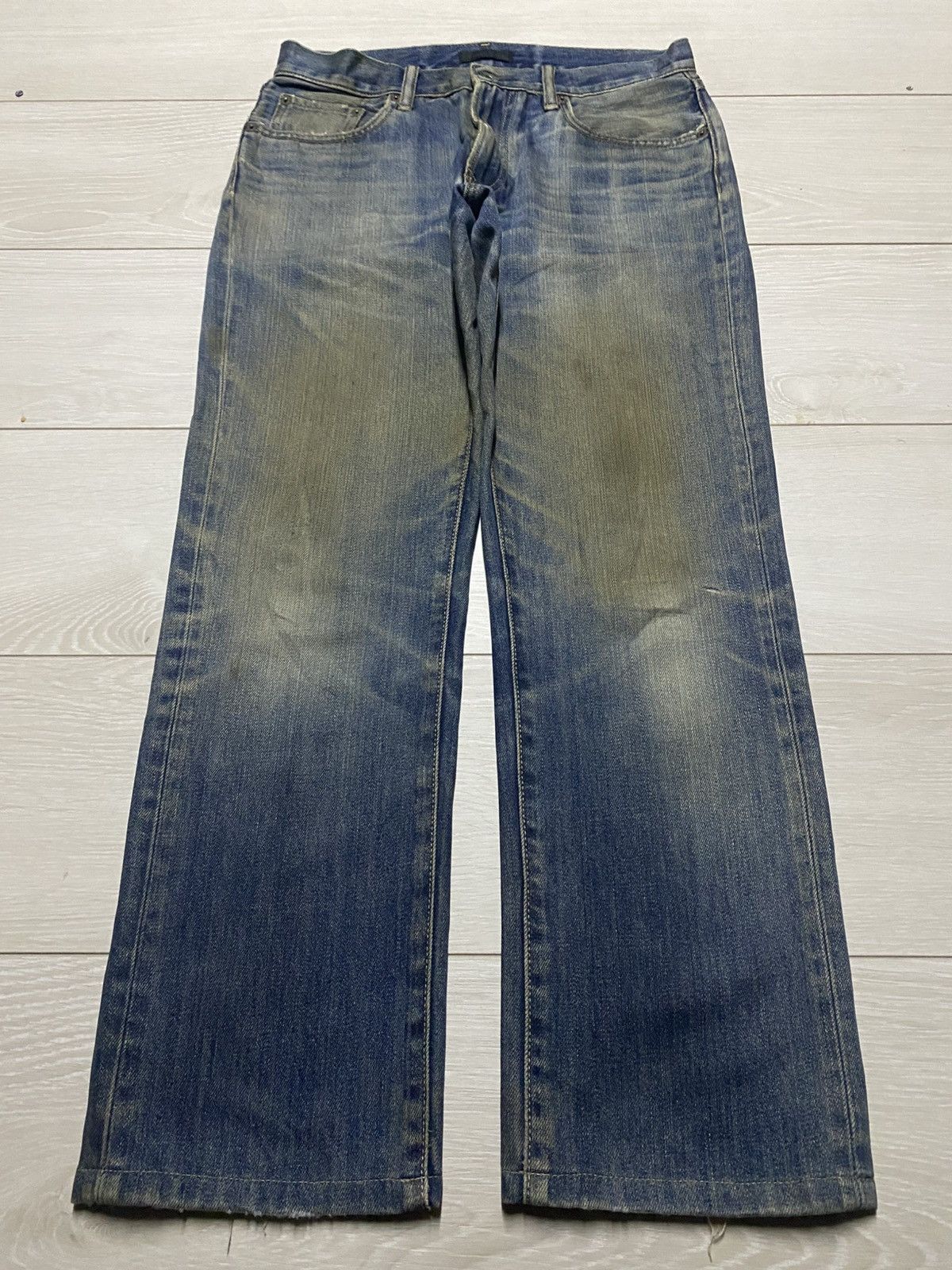 Vintage Vintage Japanese Brand Uniqlo Mud wash Loose Jeans Size US 32 / EU 48 - 1 Thumbnail