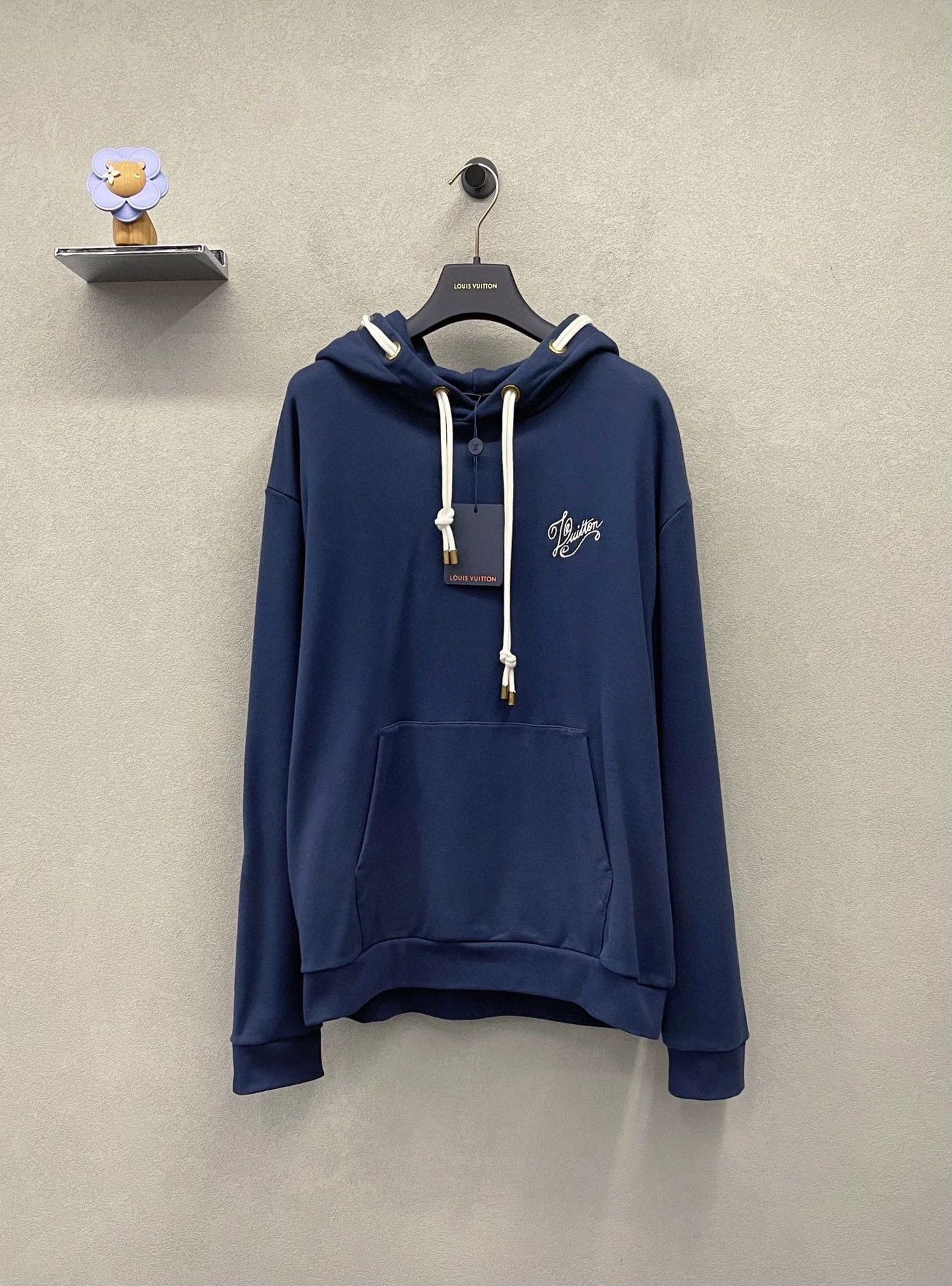 Louis Vuitton navy blue embroidered hoodie by Louis Vuitton Size US L / EU 52-54 / 3 - 1 Thumbnail