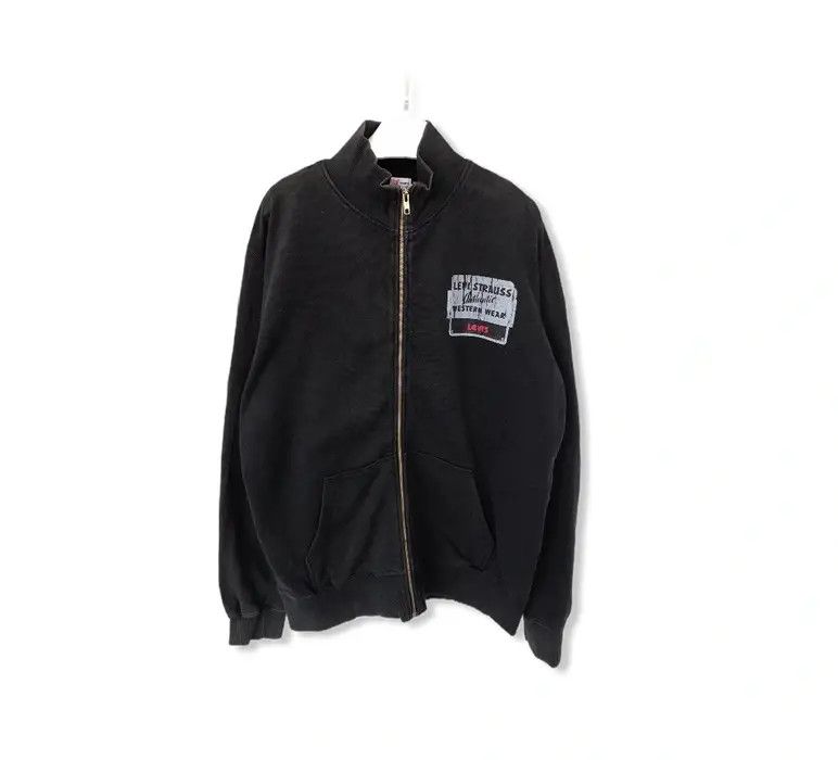 Levi’s Spellout Sweatshirts