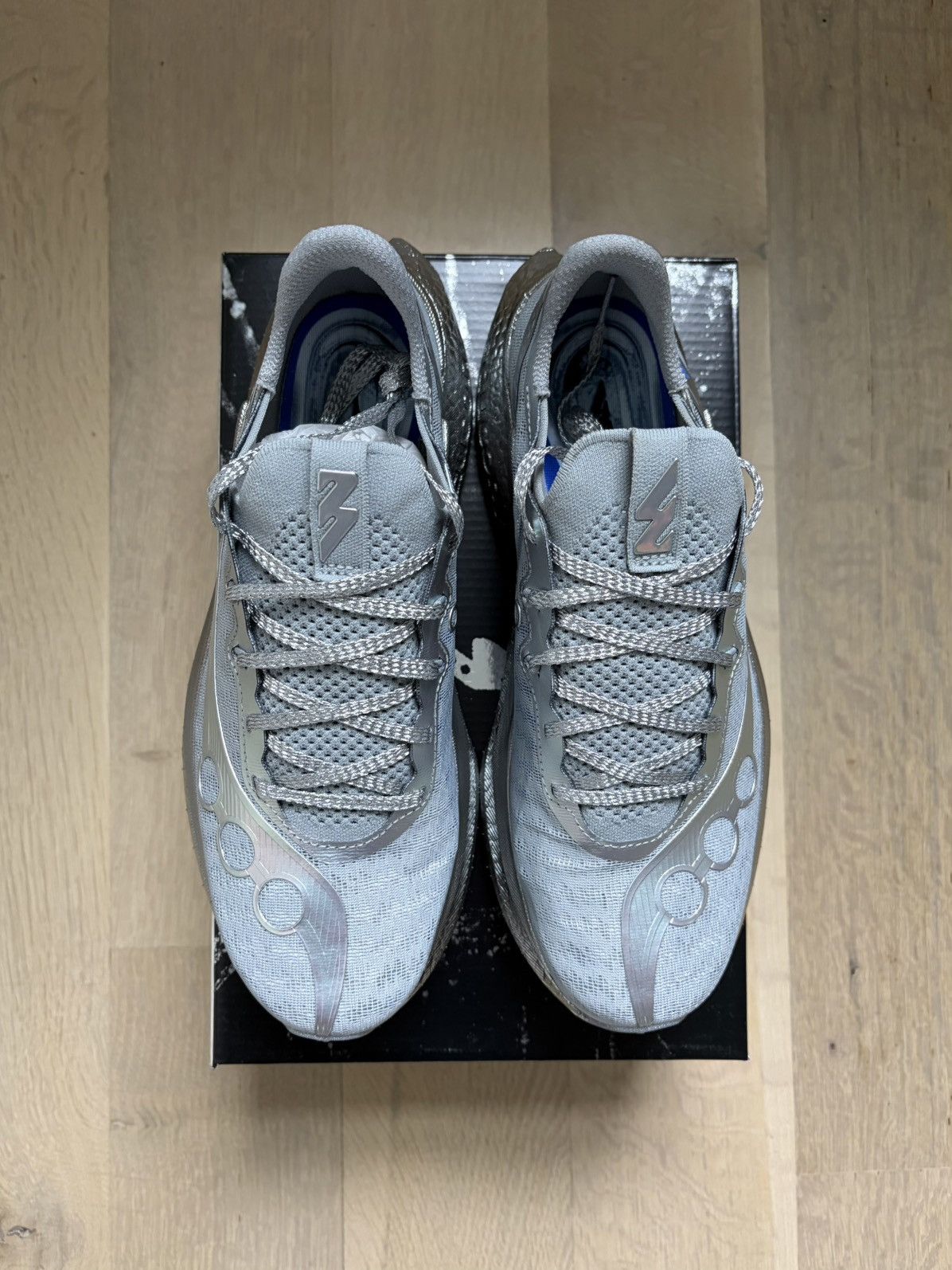 Minted New York × Saucony Saucony x Minted NY Endorphin Pro 5 Chromium Metallic Silver Size US 9.5 / EU 42-43 - 7 Thumbnail