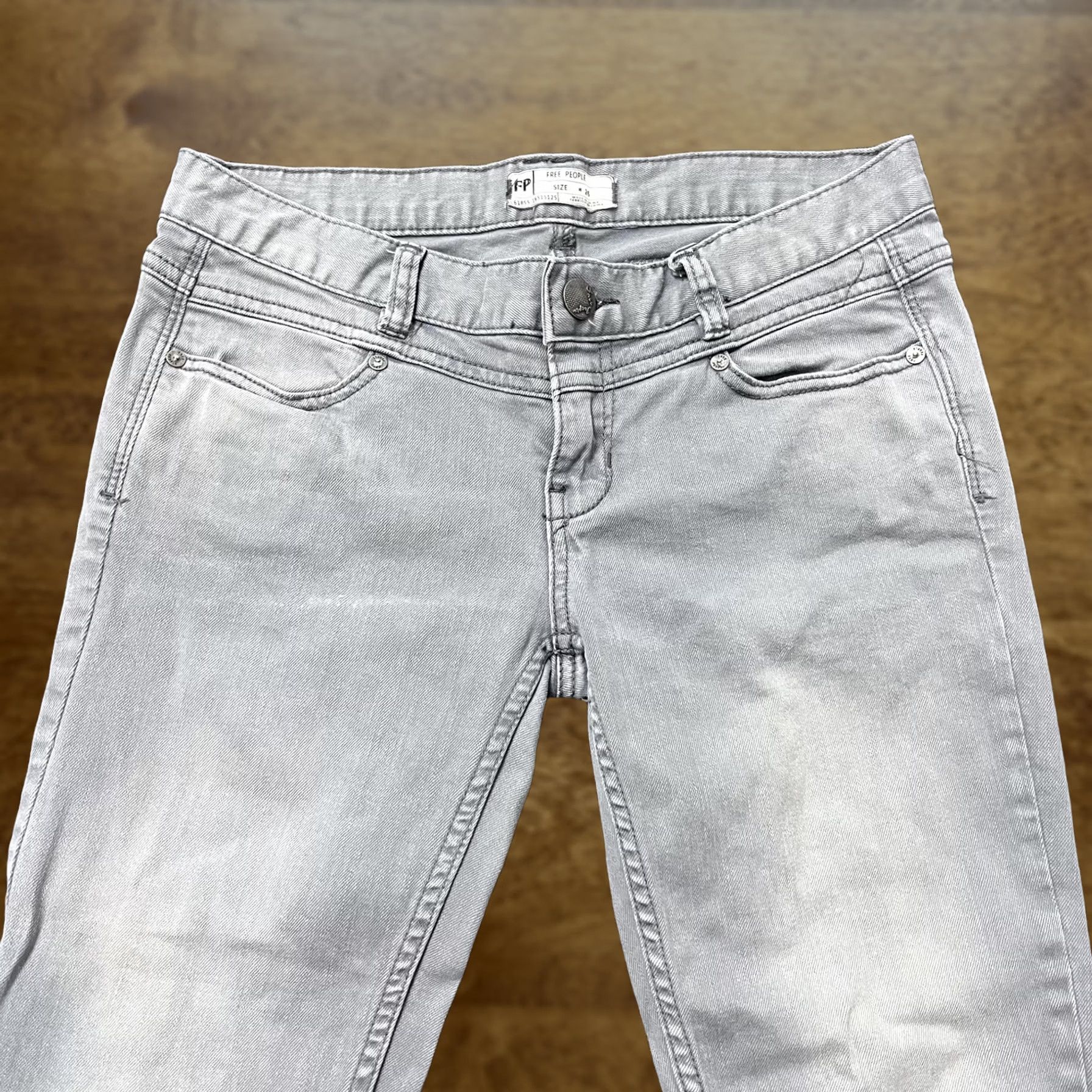 Free People Free People Jeans Womens 26 Gray Skinny Stretch Denim Pants Casual Colored Gray Size 26" / US 2 / IT 38 - 1 Thumbnail