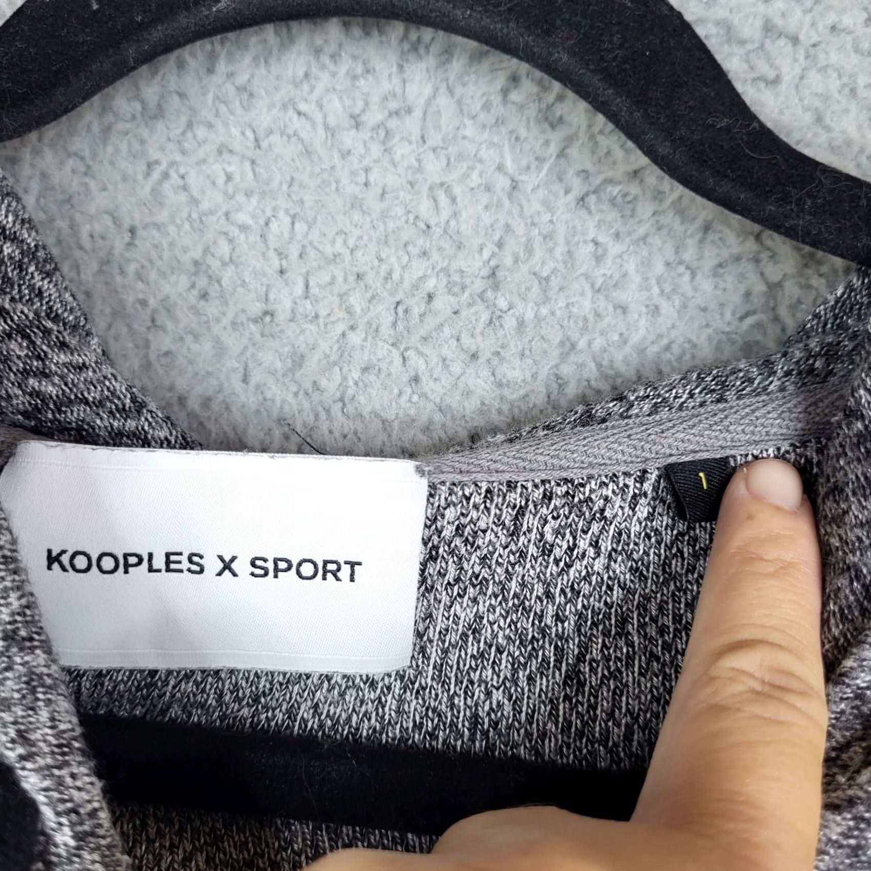 The Kooples KOOPLES X SPORT Cardigan Sweater Hoodie Gray Lightweight Women’s Regular Size 1 Cotton Viscose Elastane Crew Neck Size XS / US 0-2 / IT 36-38 - 6 Thumbnail